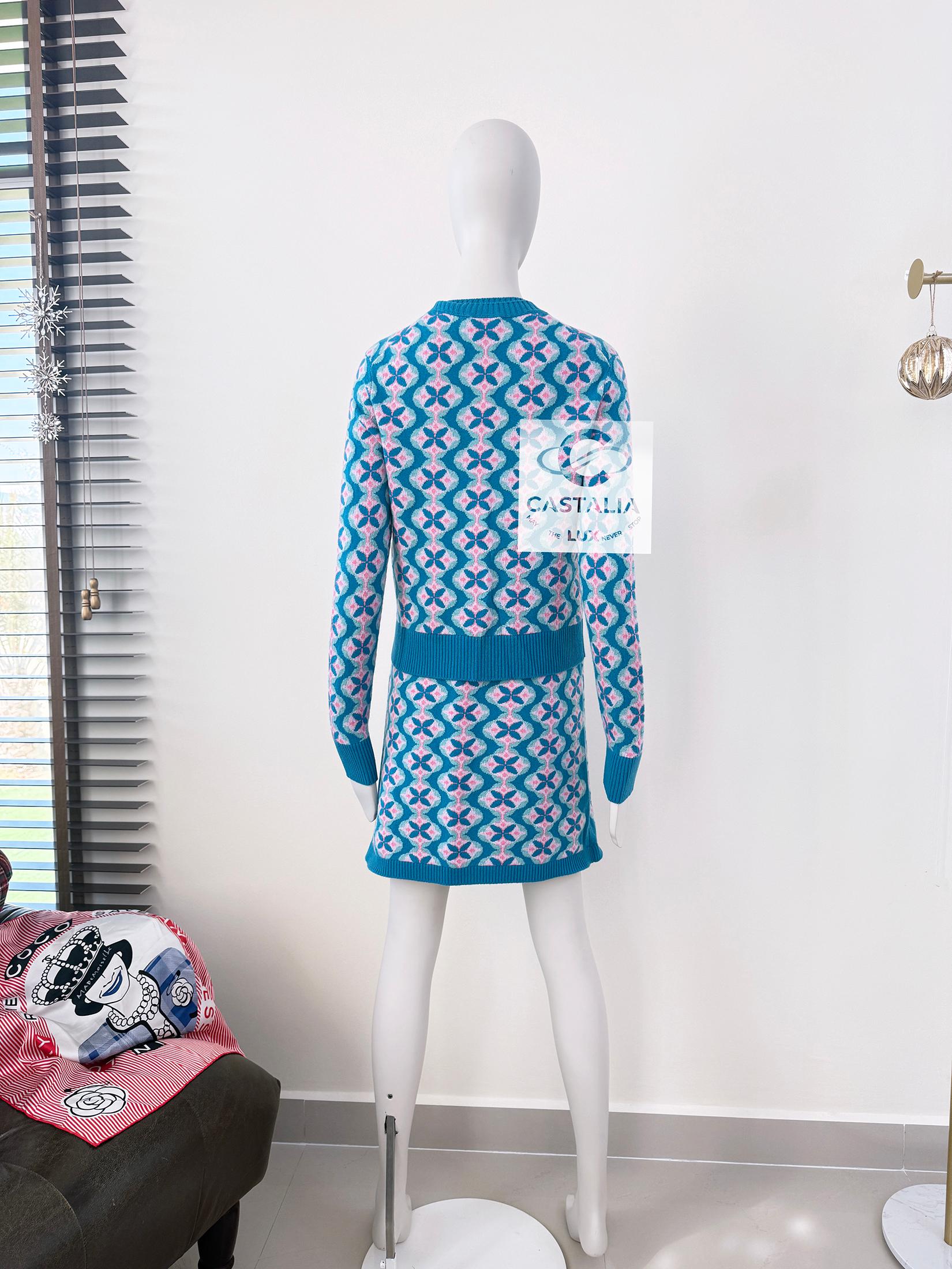 Chanel New Lily Rose Depp Style Cashmere Ensemble 36 FR 11