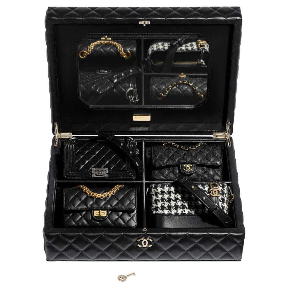 Purse Box Set Chanel NEW Limited Edition Treasure Box Set of 4 Small Shoulder Bags in ...