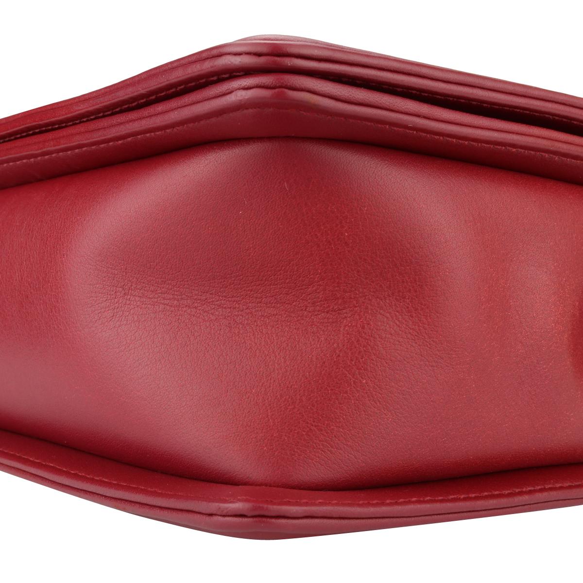 CHANEL New Medium Chevron Boy Bag Dark Red Embroidered Calfskin Gunmetal HW 2014 For Sale 1