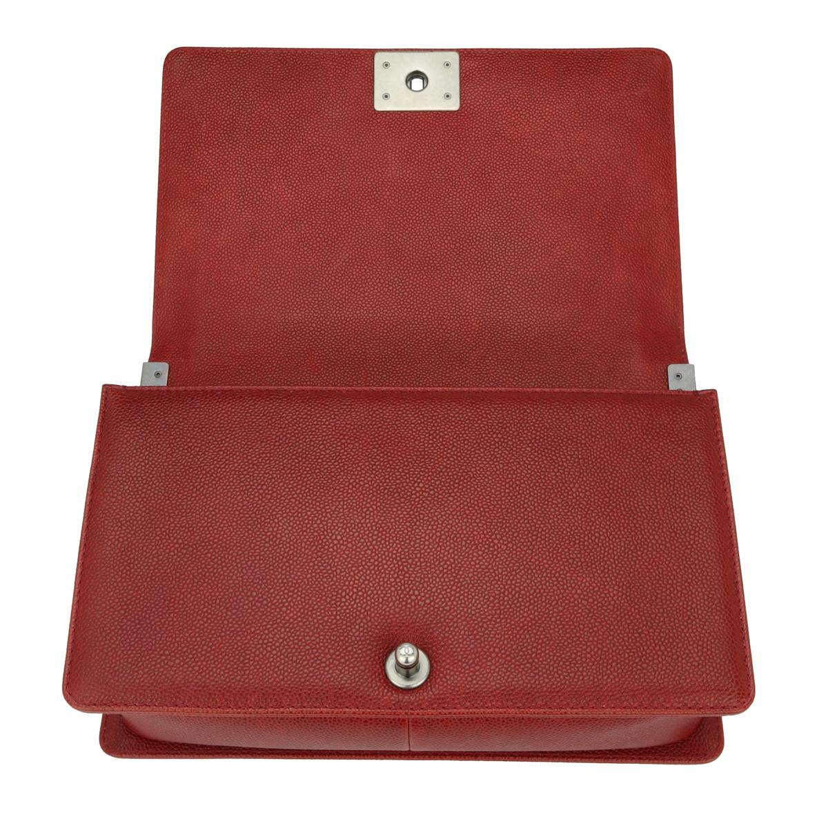 CHANEL Nuevo Bolso Chico Acolchado Mediano en Caviar Rojo Oscuro con Herrajes de Rutenio 14B en venta 7