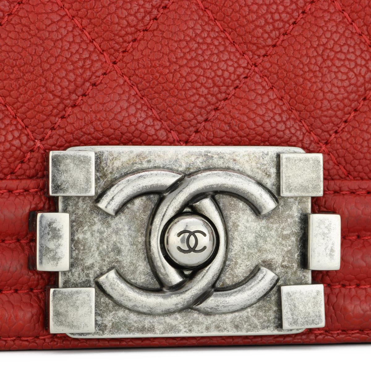 Women's or Men's CHANEL New Medium Quilted Boy Bag in Red Caviar with Ruthenium Hardware 2016 For Sale
