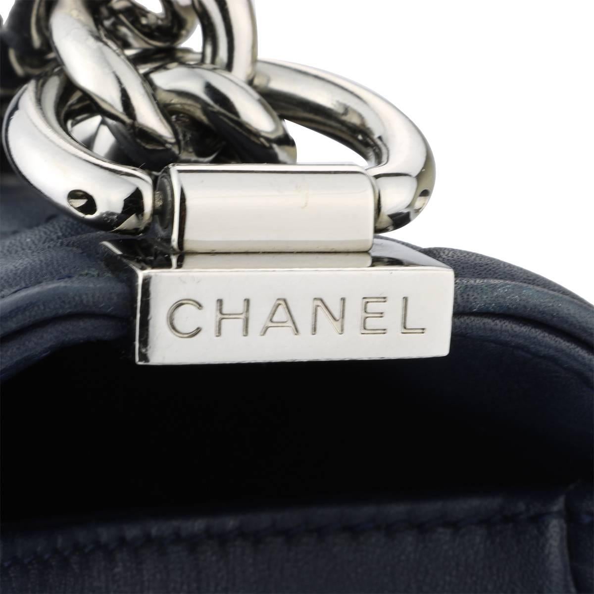 CHANEL New Medium Quilted Boy Navy Calfskin with Light Gunmetal Hardware 2015 In Excellent Condition In Huddersfield, GB