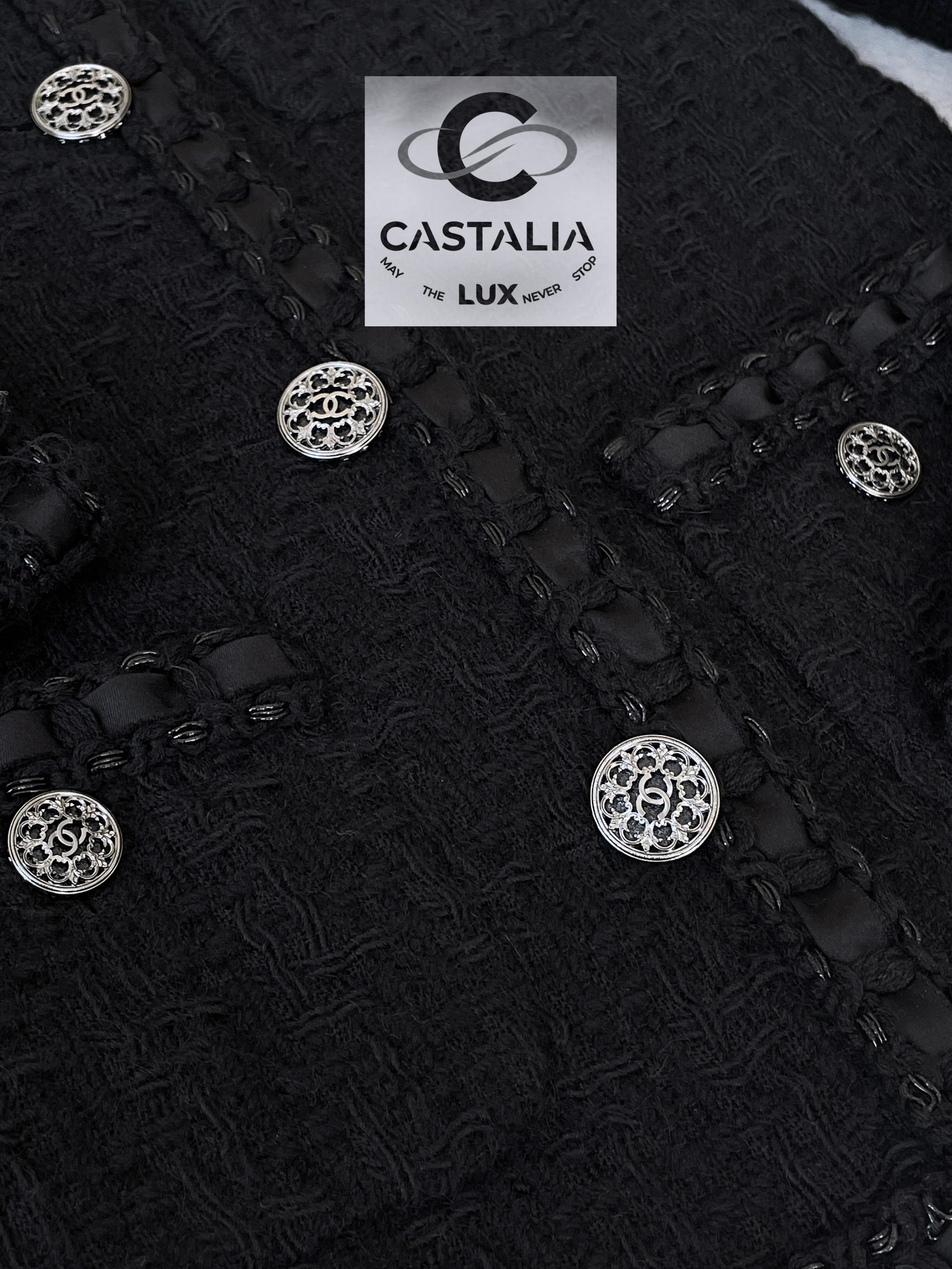 Chanel New Most Iconic Paris / ROME Black Tweed Jacket 6