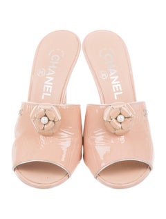 Chanel NEW Nude Tan Patent Leather Evening Slide In Mules Sandals Heels