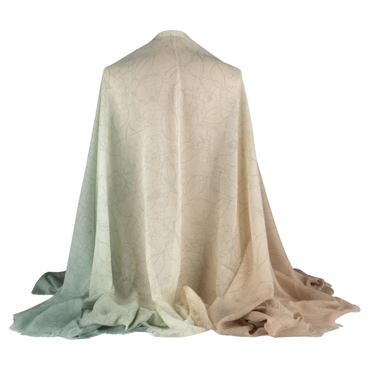 Chanel Nuevo chal de cachemira ombre