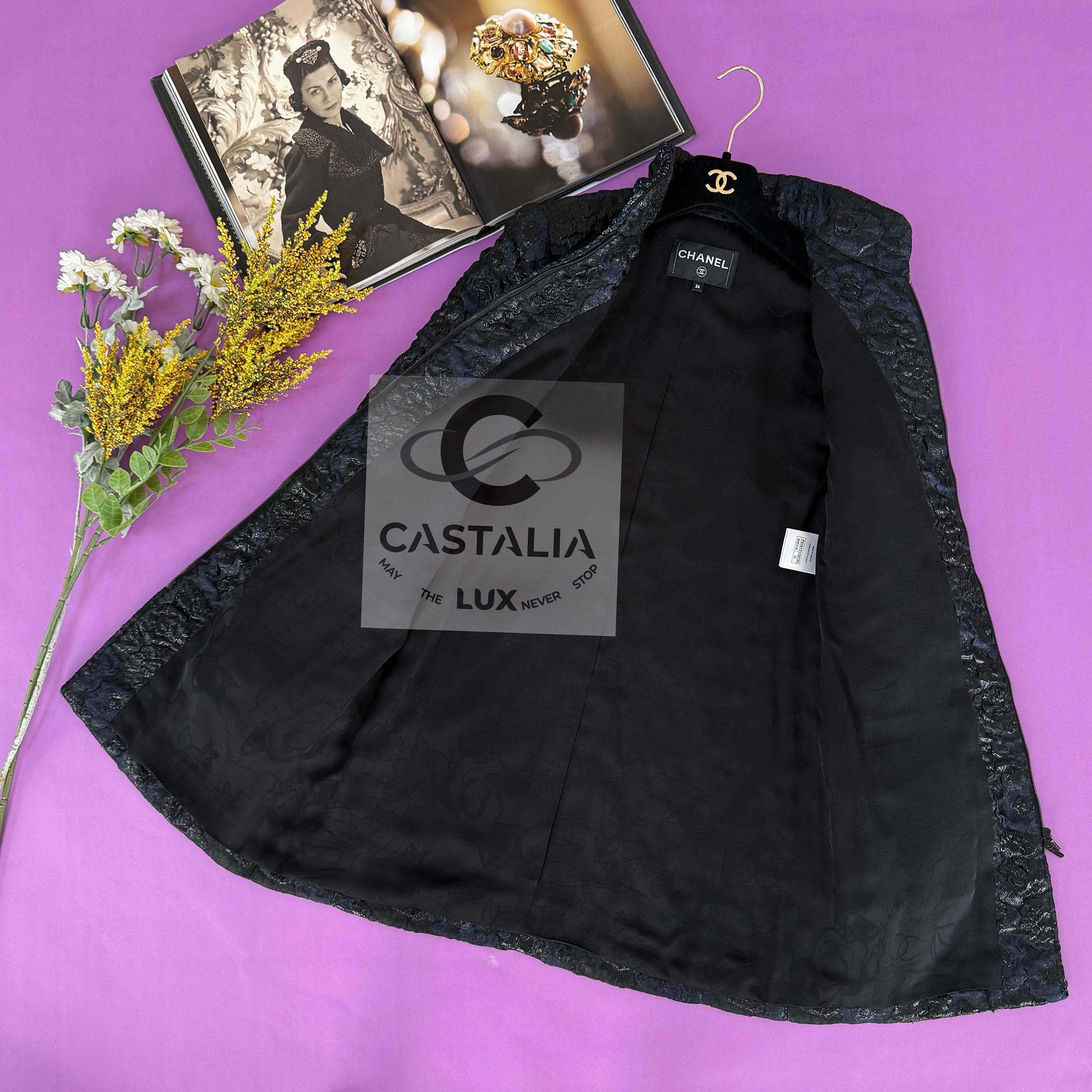 Chanel New Opulent Jacquard Jacket with Camellias 36 FR For Sale 12