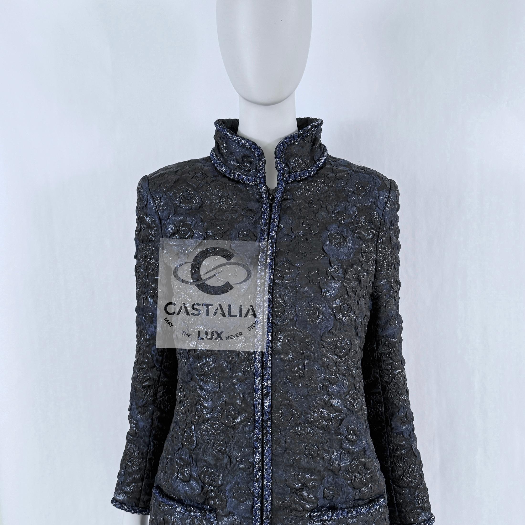 Chanel New Opulent Jacquard Jacket with Camellias 36 FR For Sale 1