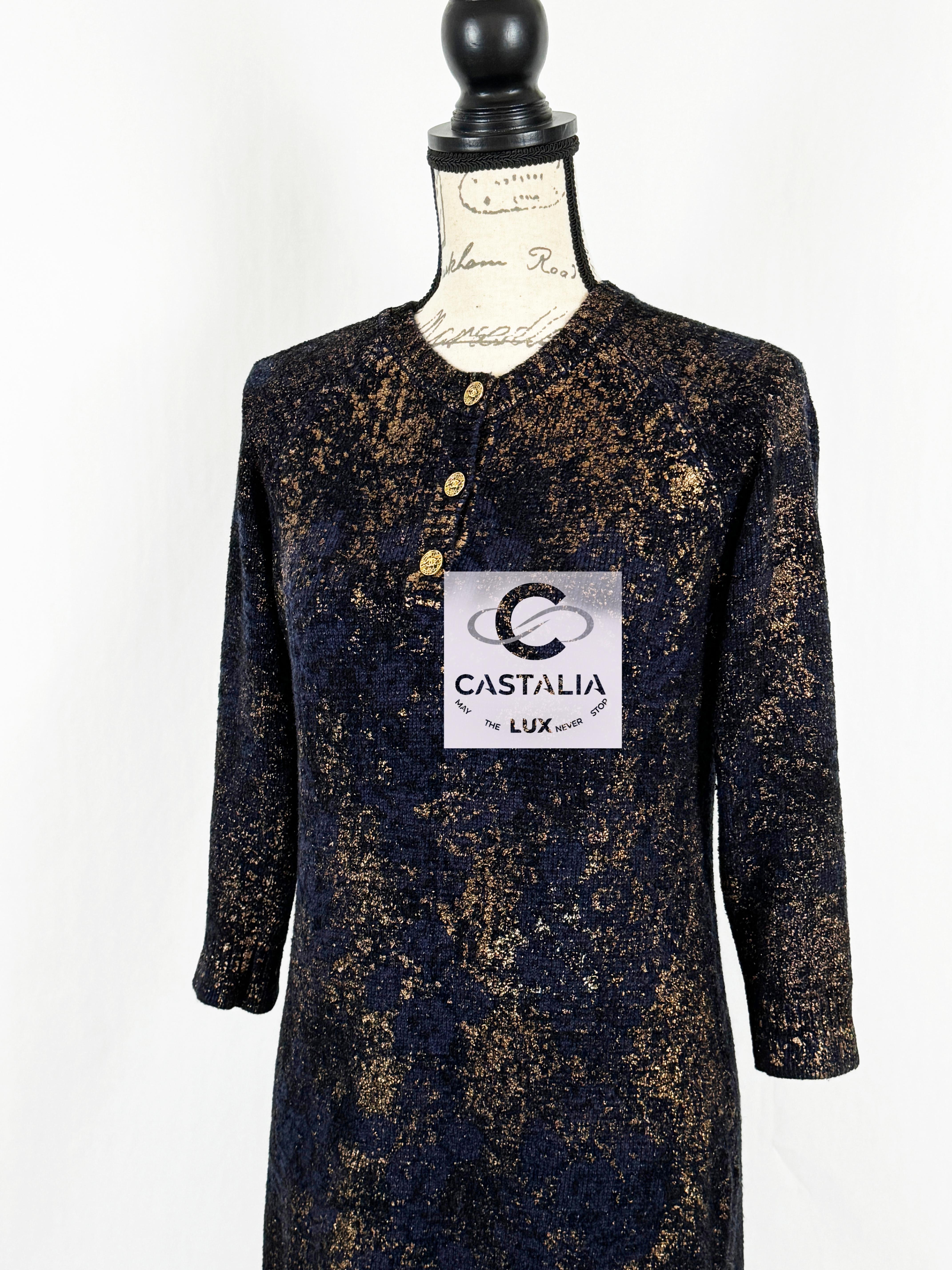 Chanel New Paris / Byzance CC Buttons Patinated Dress In New Condition In Dubai, AE
