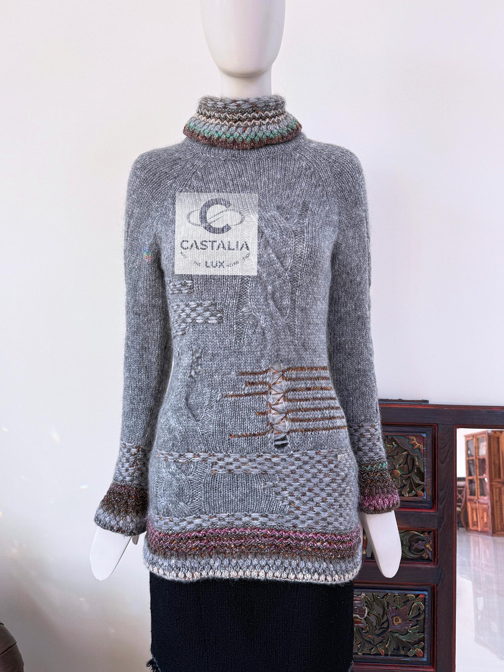 Women's or Men's Chanel New Paris / Byzance Exquisite Jumper 36 FR For Sale