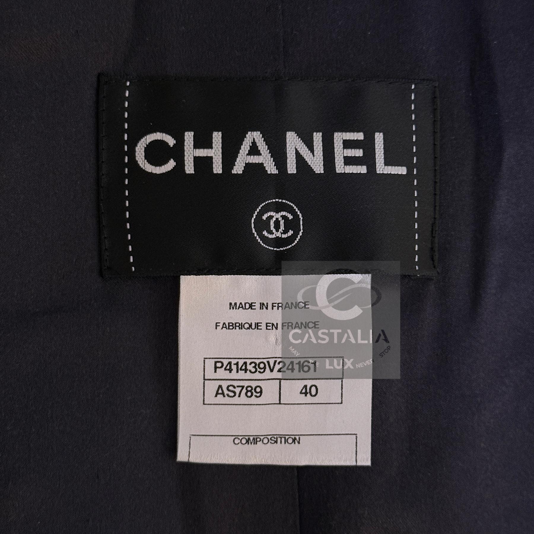 CHANEL Paris / Byzance Navy Jacket with Gripoix Buttons 40 FR For Sale 14