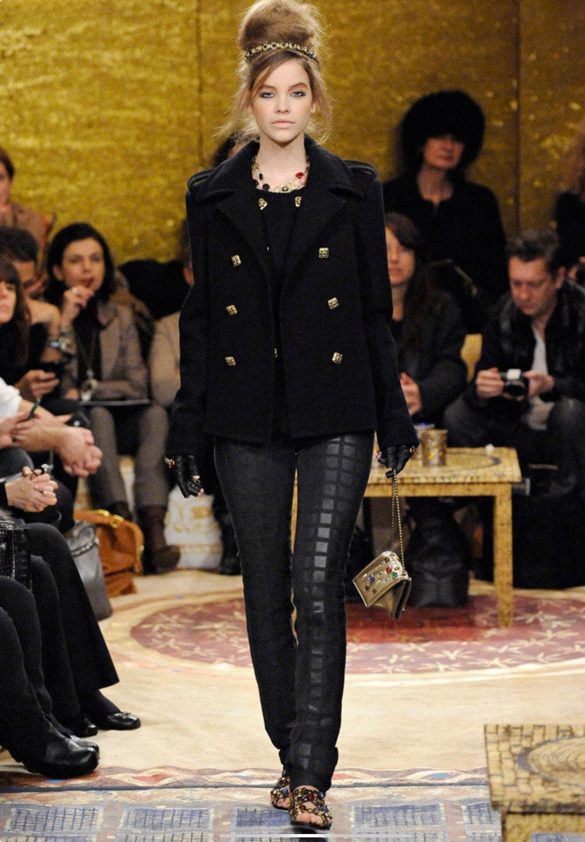 CHANEL Paris / Byzance Navy Jacket with Gripoix Buttons 40 FR In New Condition For Sale In Dubai, AE