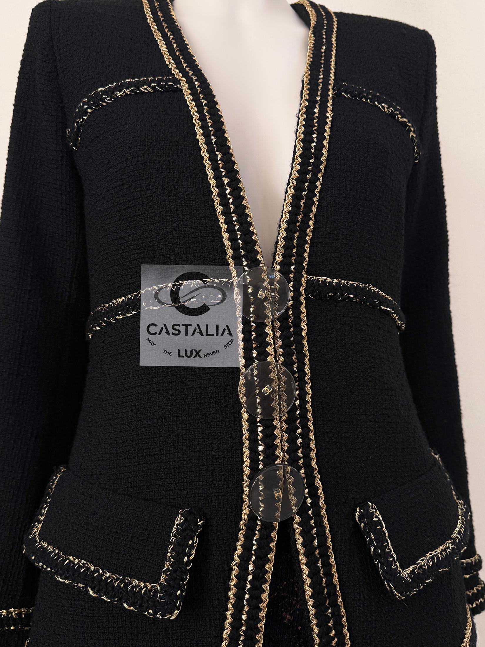 Chanel New Paris / Cosmopolite Black Tweed Jacket 40 FR For Sale 7