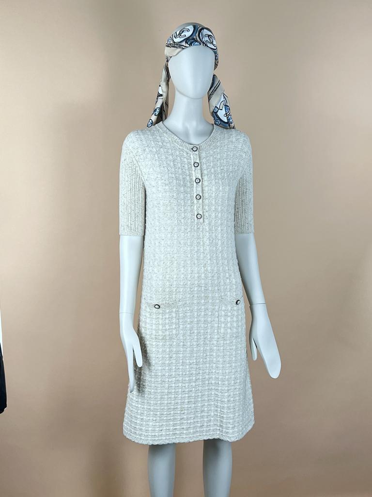 Chanel New Paris / Cosmopolite Runway Dress In New Condition In Dubai, AE