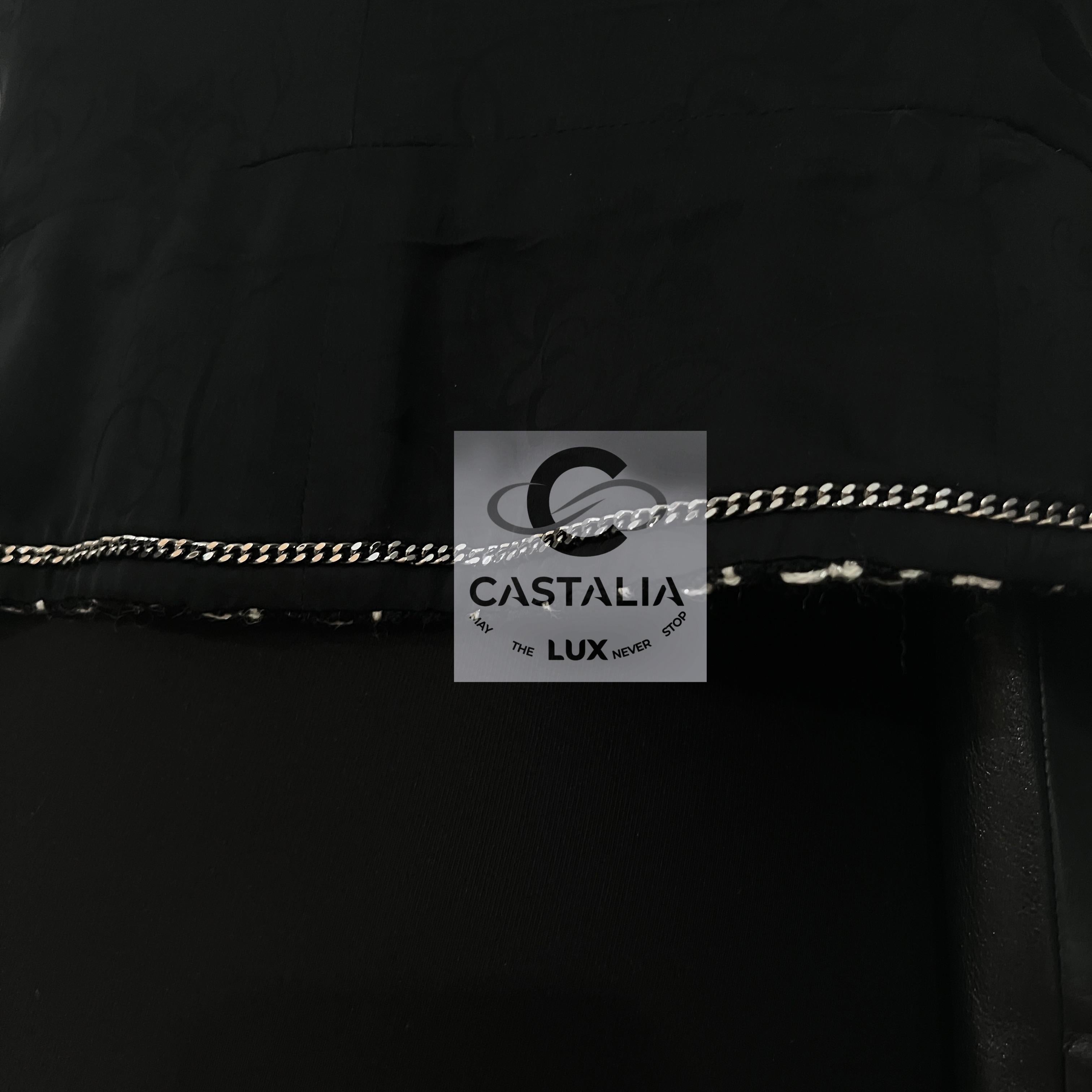 Chanel New Paris Cosmopolite Runway Jacket 40 FR 10