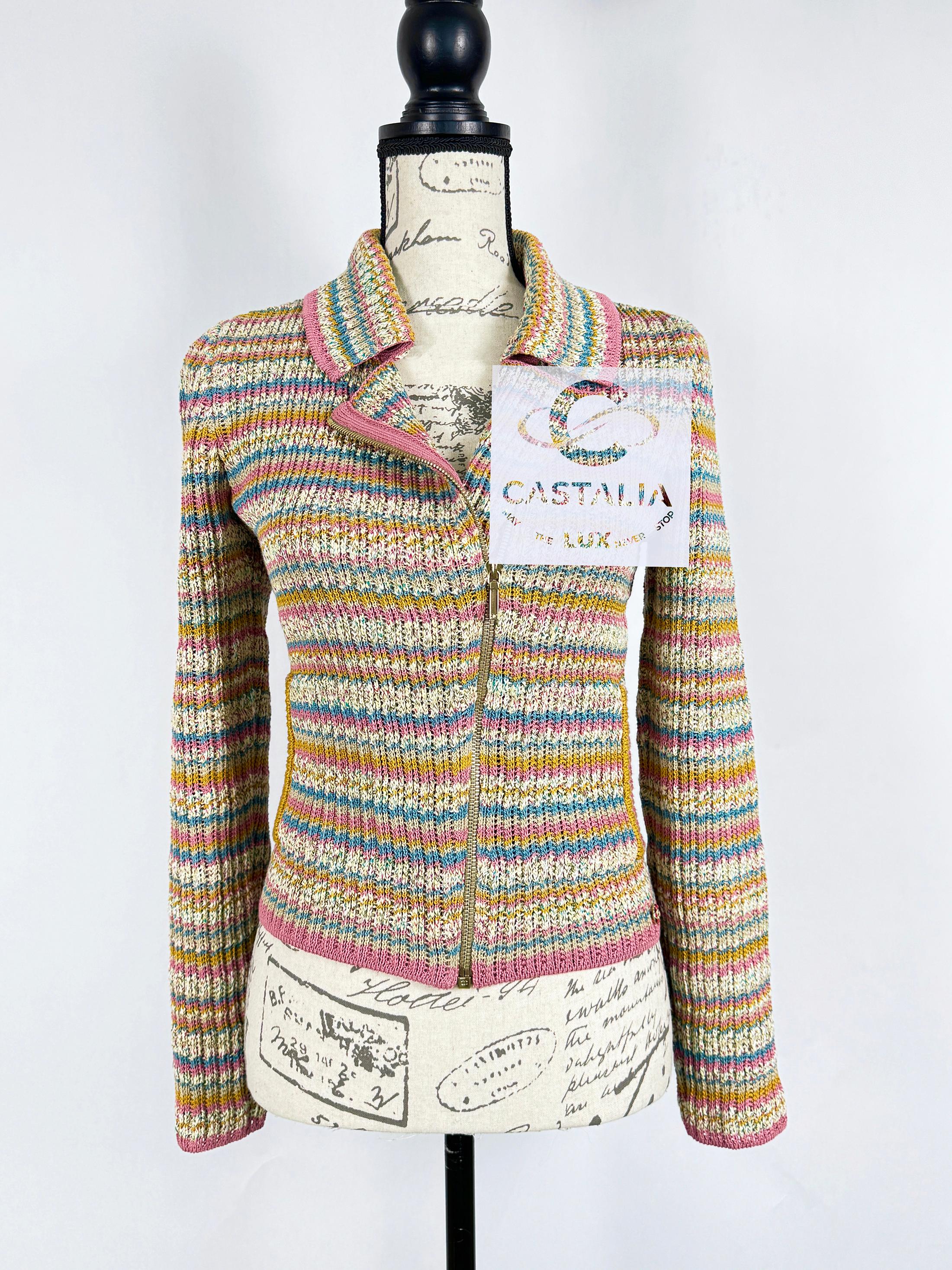 Women's or Men's Chanel New Paris / Cuba Bestseller Cardi Jacket 36 FR For Sale