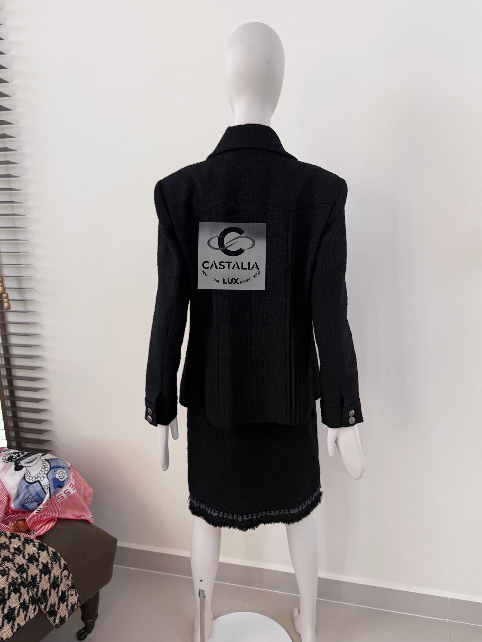 Chanel New Paris / Cuba Black Tweed Jacket 48 FR 9