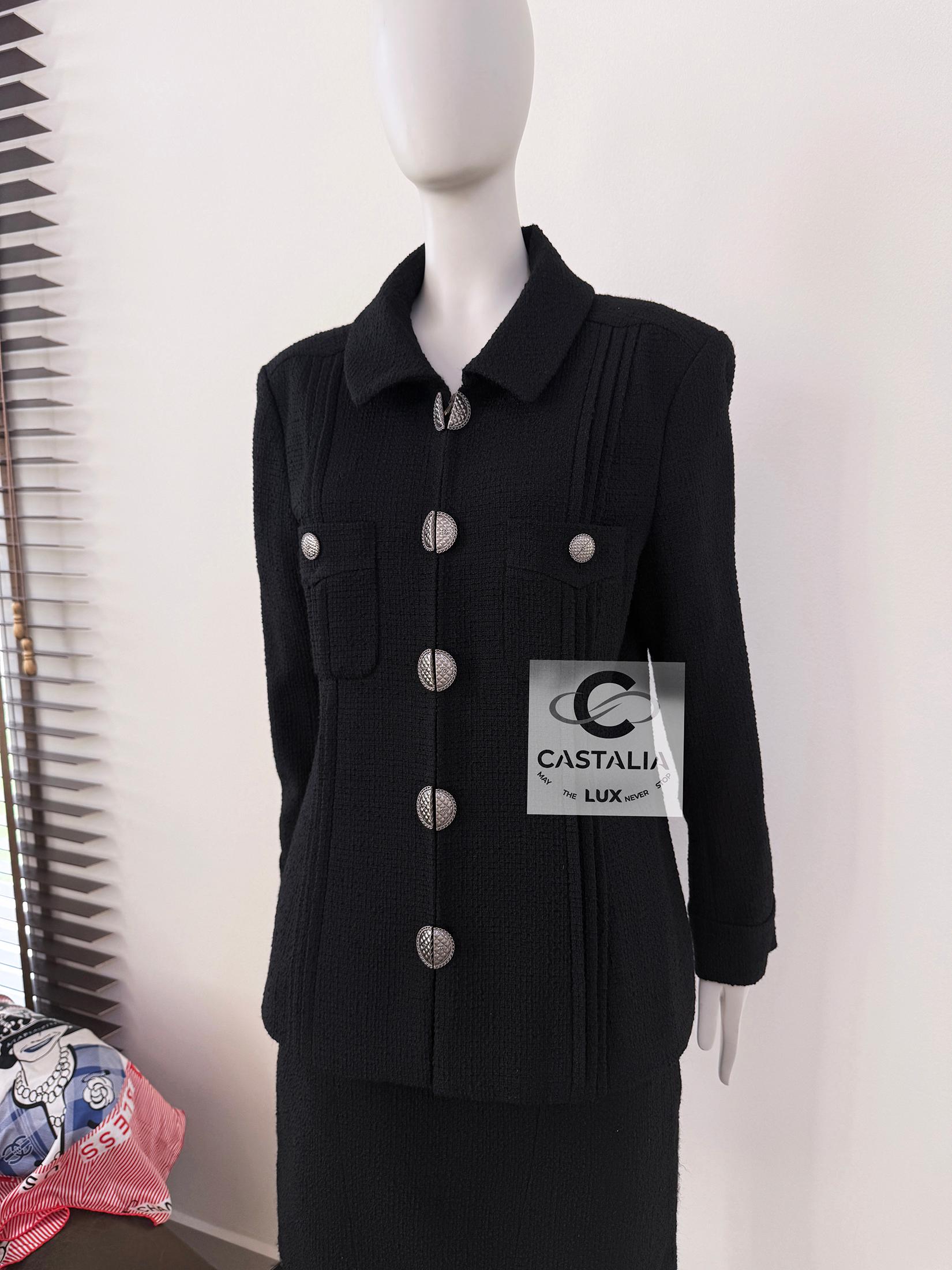 Chanel New Paris / Cuba Black Tweed Jacket 48 FR 2
