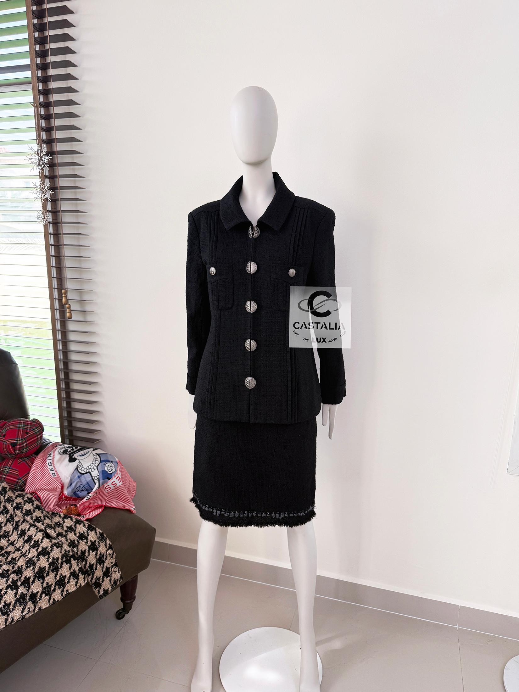 Chanel New Paris / Cuba Black Tweed Jacket 48 FR 3