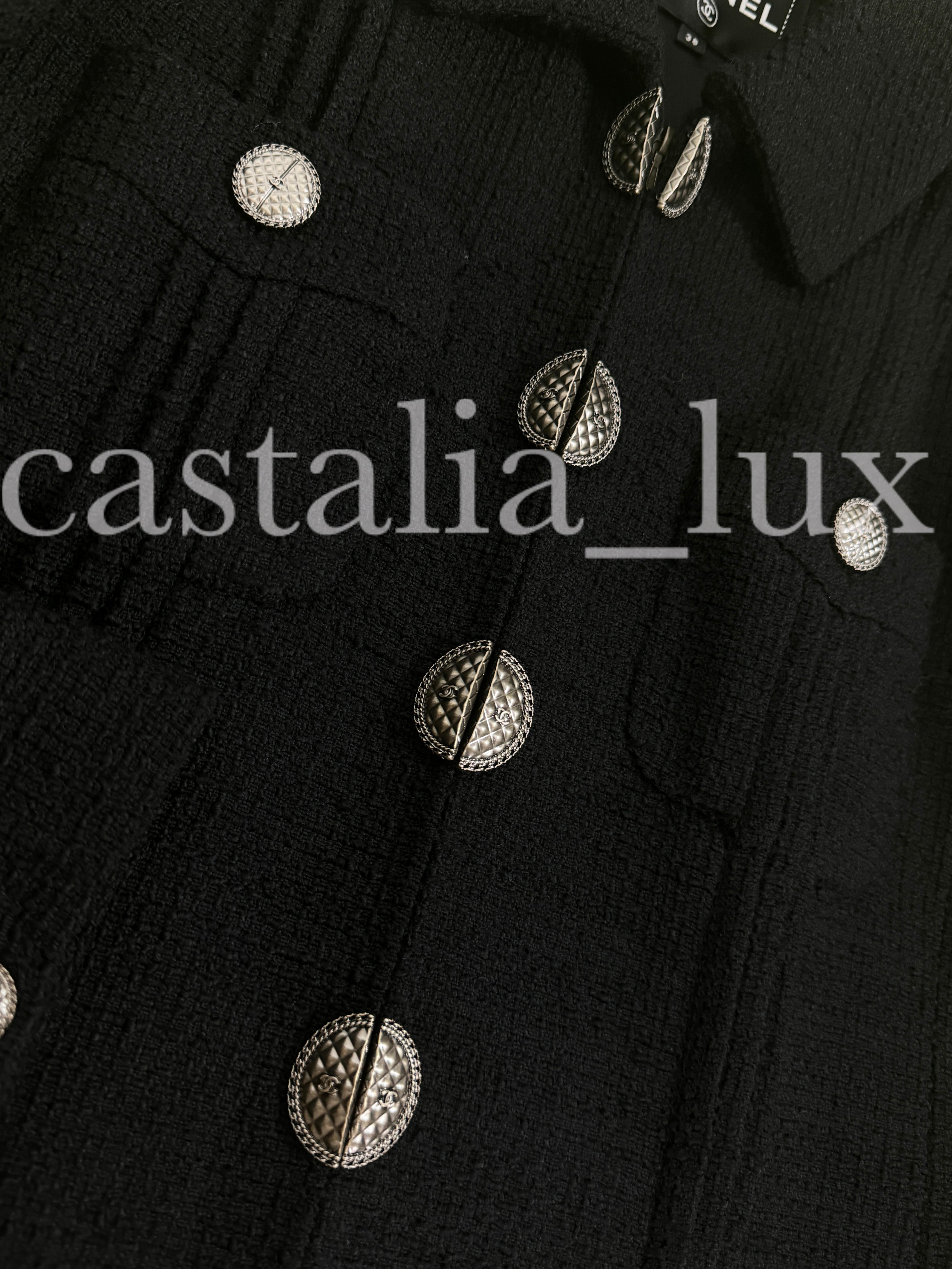 Chanel New Paris / Cuba Black Tweed Jacket  For Sale 8