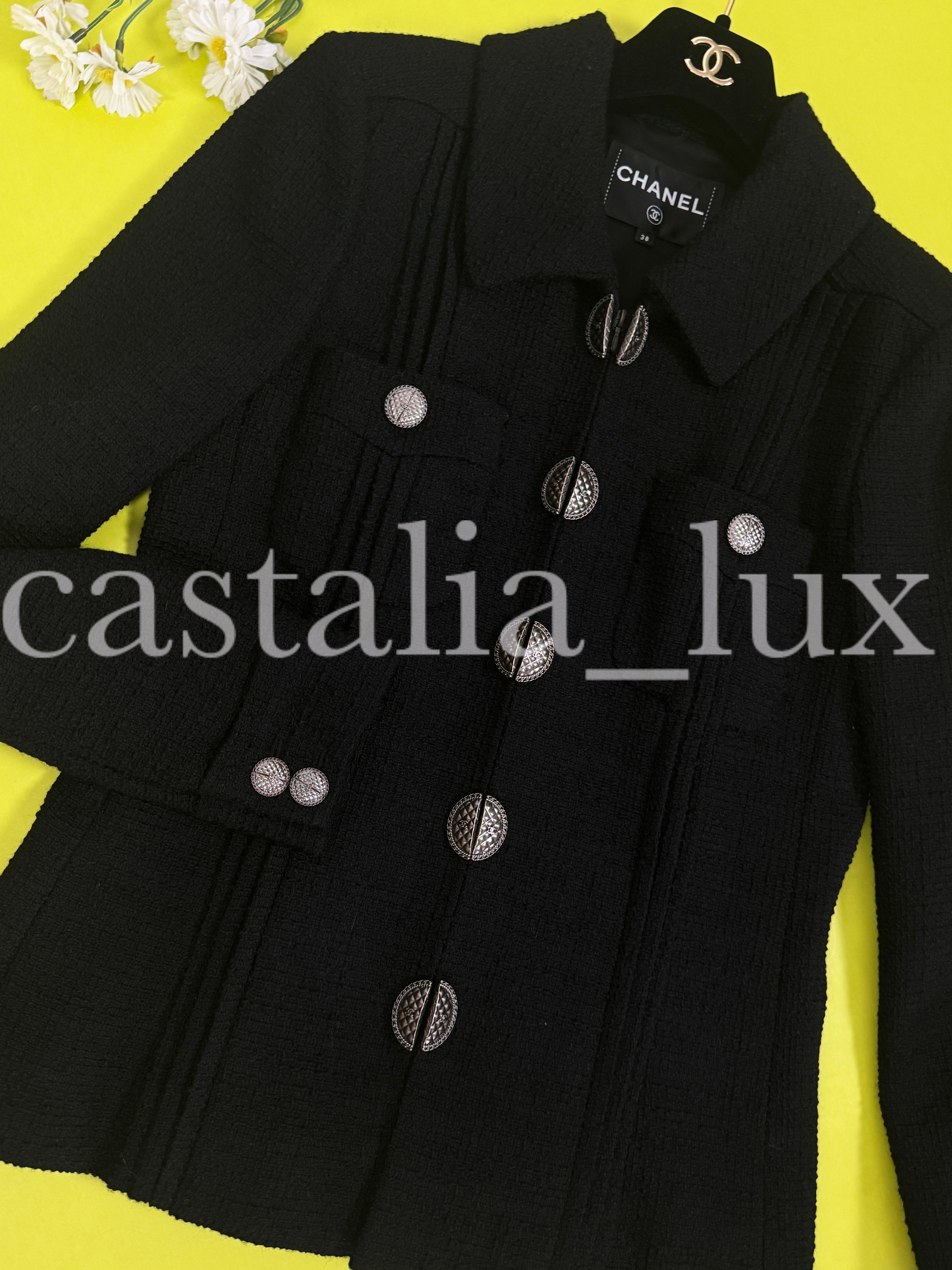 Chanel New Paris / Cuba Black Tweed Jacket  For Sale 10