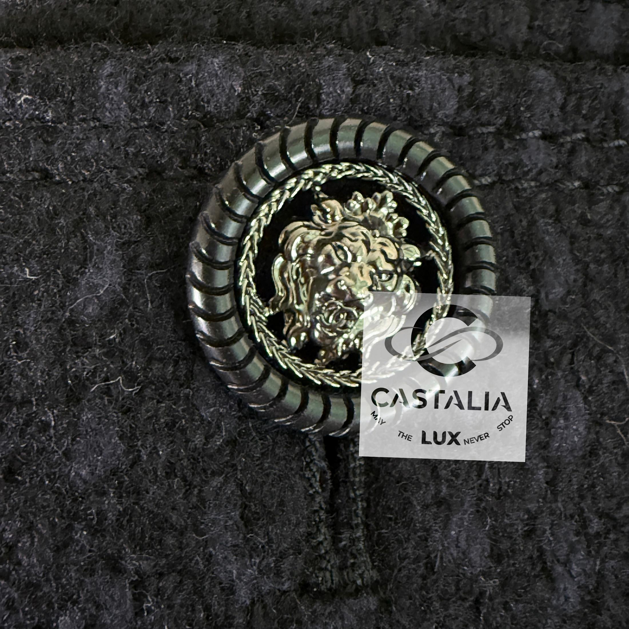 Chanel Nuevo París / Edimburgo CC Botones Abrigo Tweed Negro 38 FR en venta 1