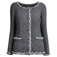 CHANEL New Paris / Edinburgh CC Gripoix Buttons Tweed Jacket 40 FR