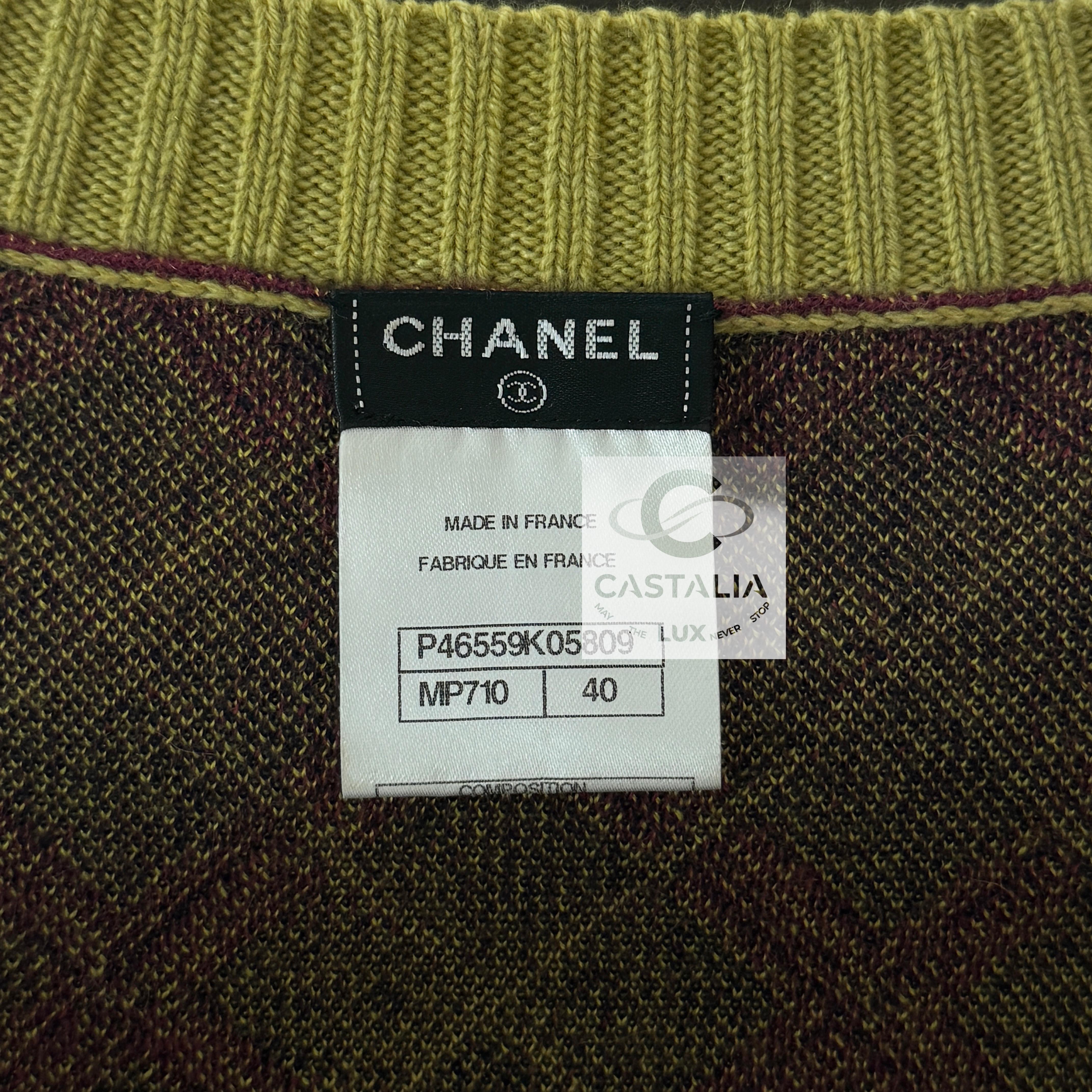 Chanel Nuevo París / Edimburgo CC Logo Patch Vestido de tartán en venta 7