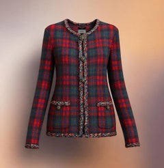 CHANEL New Paris / EDINBURGH Iconic Red Tartan Jacket 34 FR