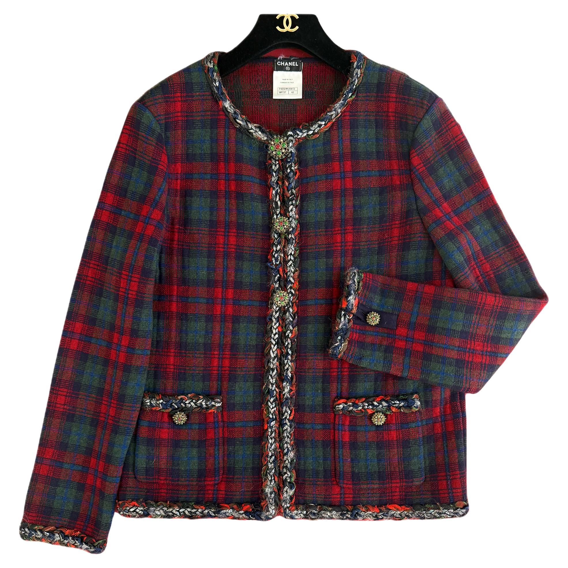 CHANEL New Paris / Edinburgh Ikonische Rote Tartan Jacke 46 FR im Angebot