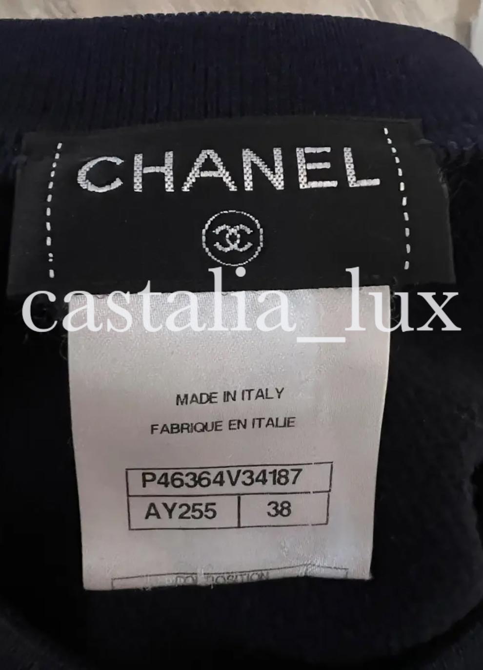 Chanel New Paris / Edinburgh Runway Ribbon Tweed Pull For Sale 5
