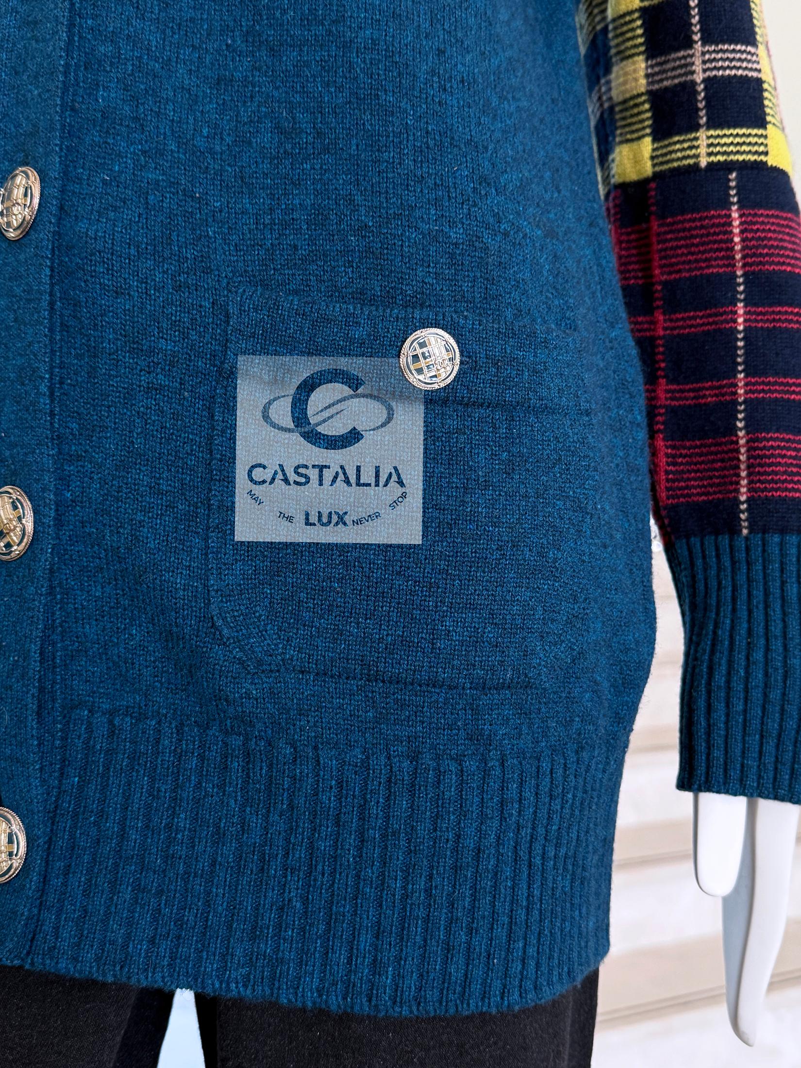 Chanel New Paris / Edinburgh Tartan Sleeves Runway Cardigan 38 FR 5