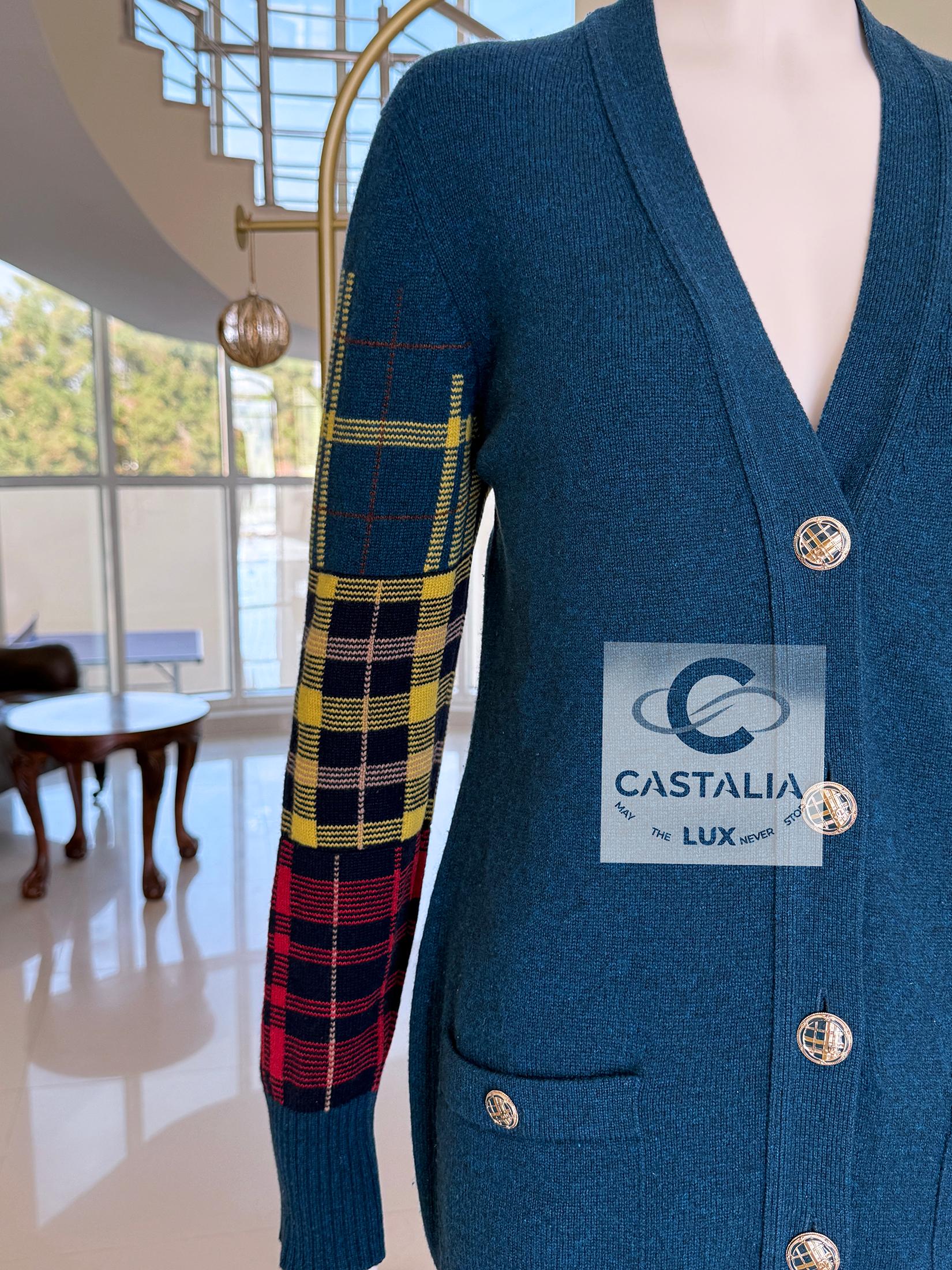 Chanel New Paris / Edinburgh Tartan Sleeves Runway Cardigan 38 FR 4