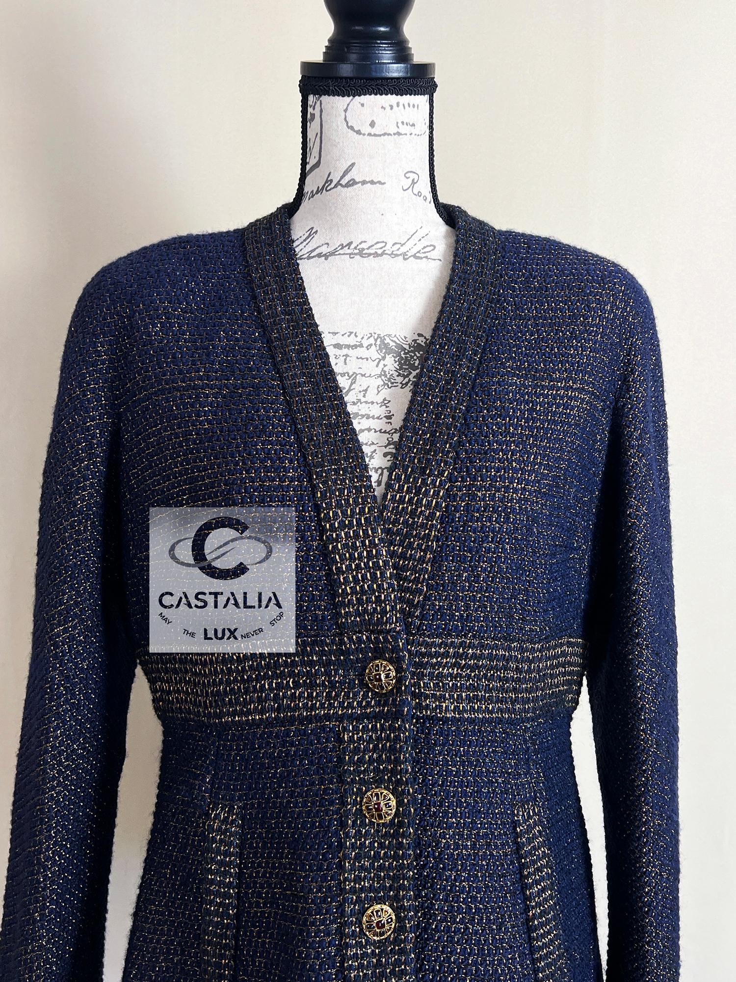 Chanel Neu Paris / EGYPT Gripoix Tweed-Jacke mit Knopfleisten und Tweed-Jacke 1