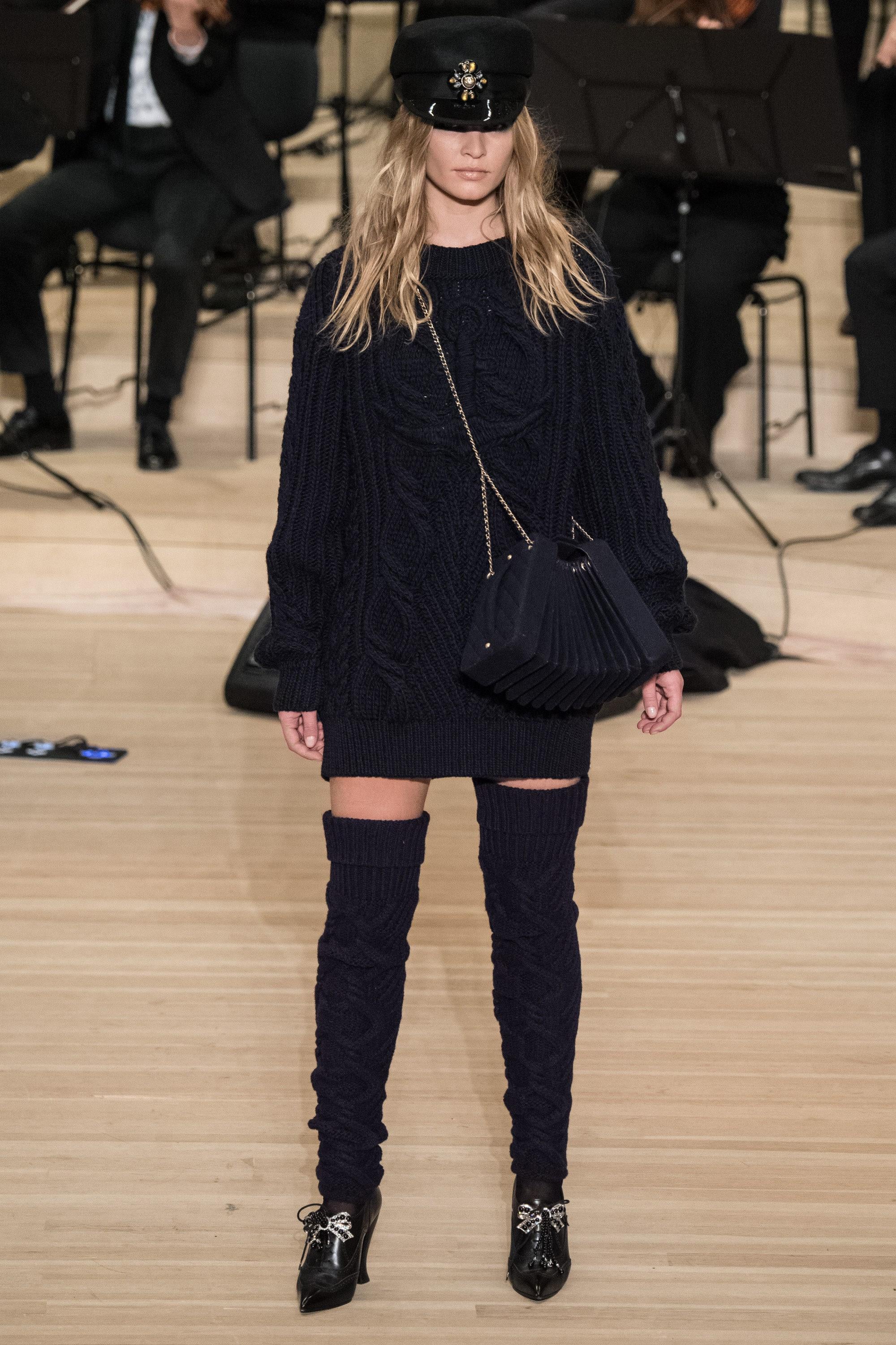 Black Chanel NEW Paris / Hamburg Runway Dress