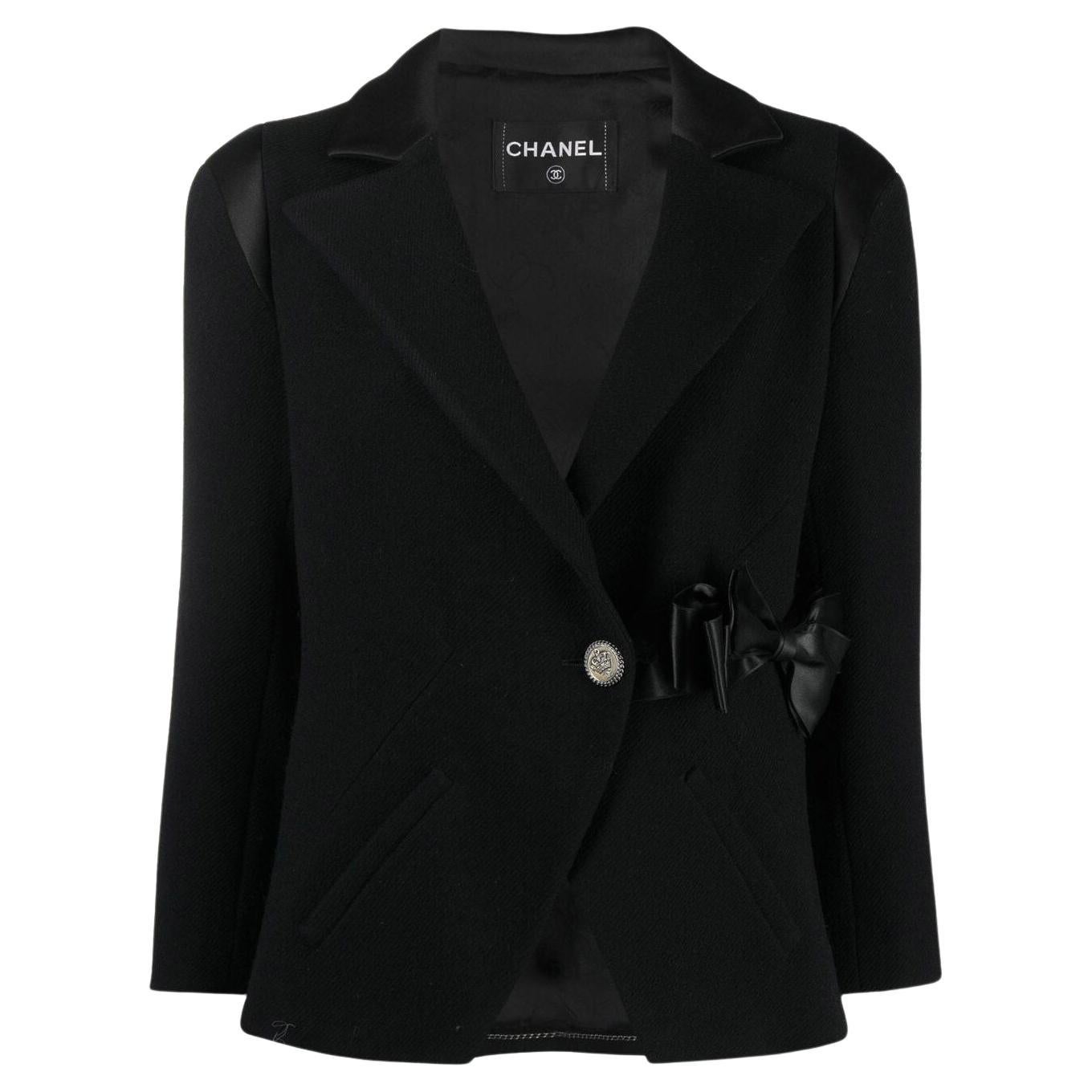 Chanel New Paris / London Runway Black Tweed Jacket For Sale