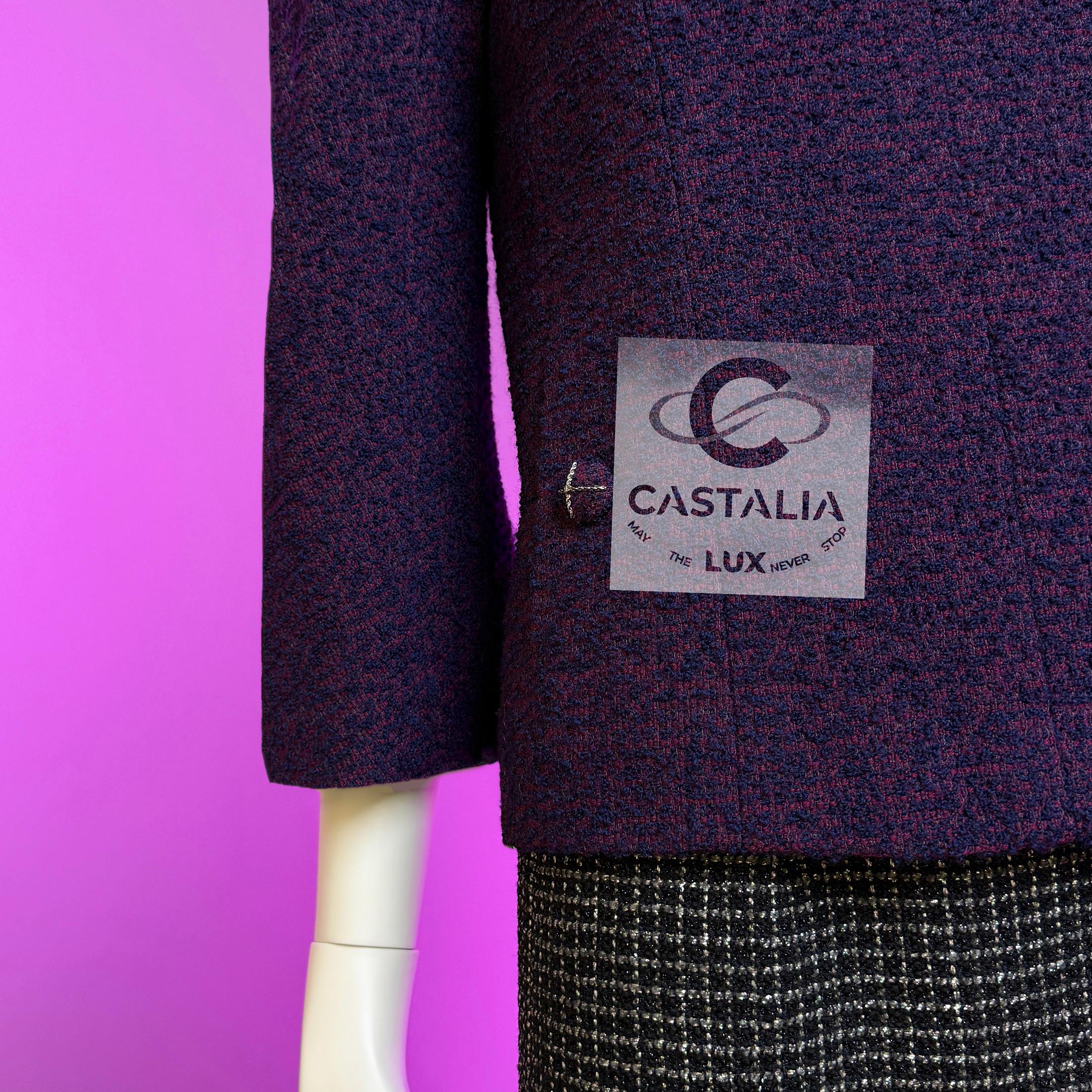 CHANEL New Paris / MONACO Veste en tweed améthyste 34 FR en vente 5