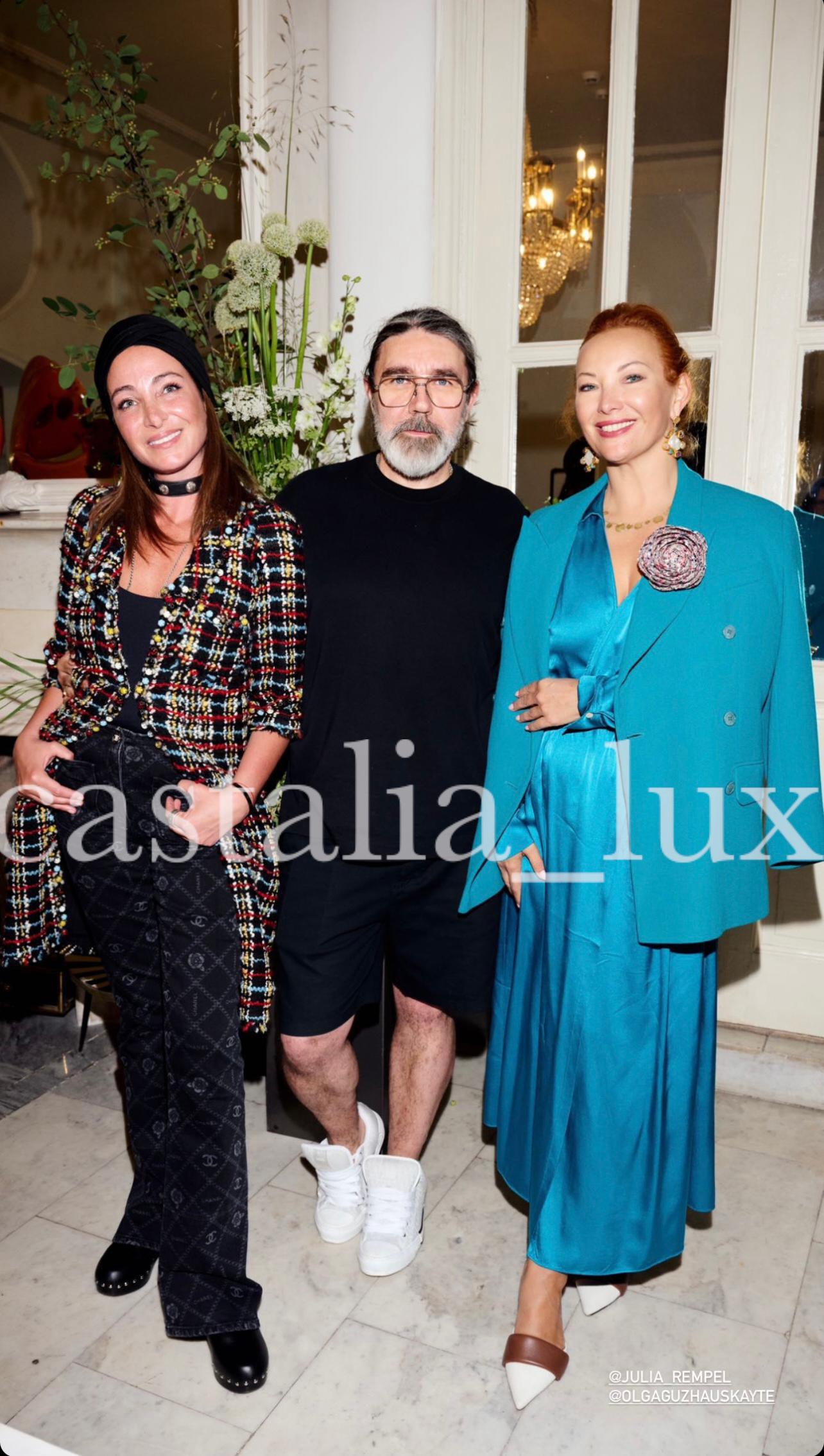 Veste Chanel Paris/ Monaco neuve avec détails en tweed Neuf à Dubai, AE
