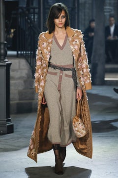 Chanel New Paris / Rome Beige Cashmere Lounge Suit 36 FR