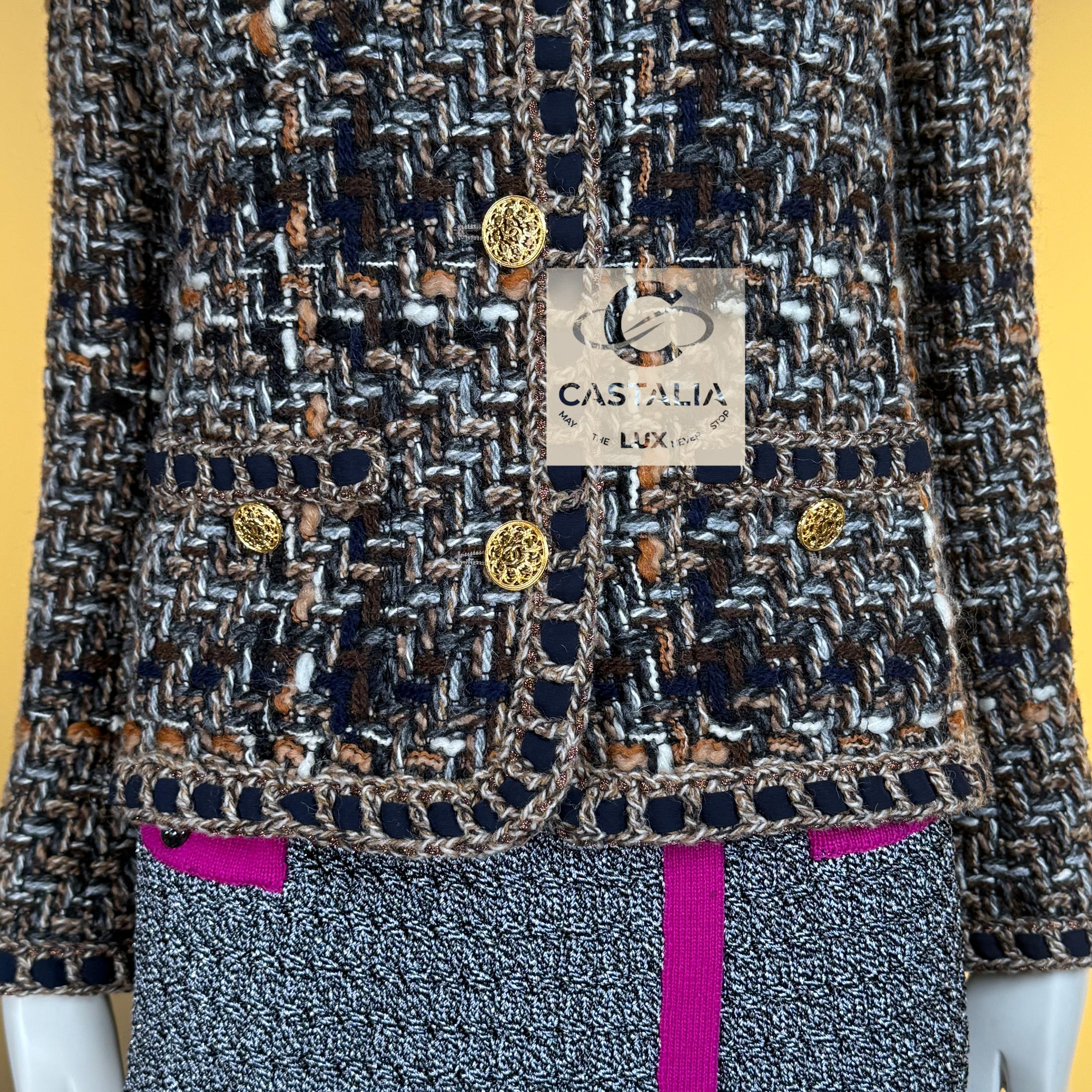 Chanel New Paris / ROME Legend Giacca in tweed beige 36 FR in vendita 11