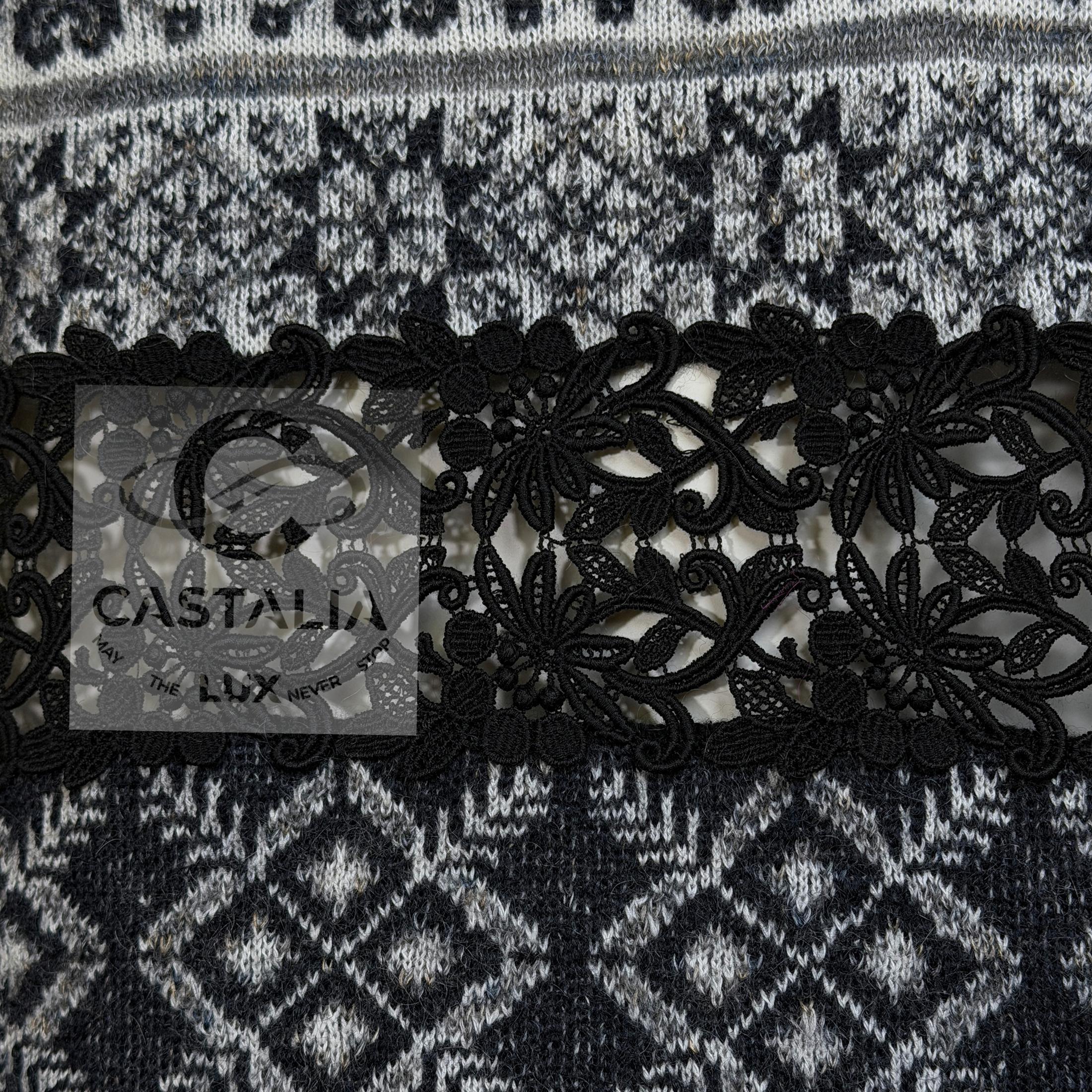 CHANEL New Paris / Rom Runway Exquisite Jimper 34 FR im Angebot 7