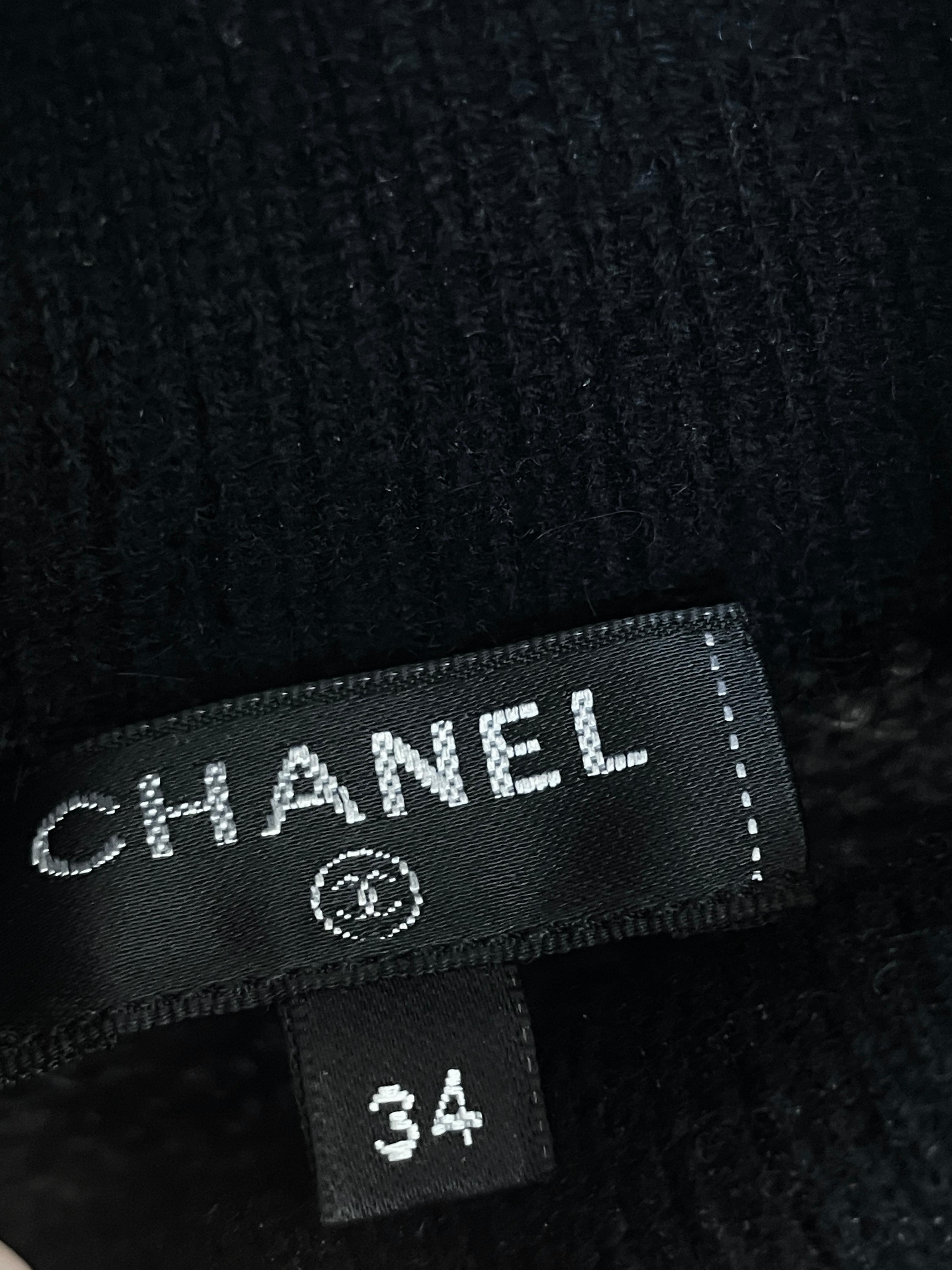 Chanel New Paris / Rome Runway Exquisite Jimper 34 FR en vente 10