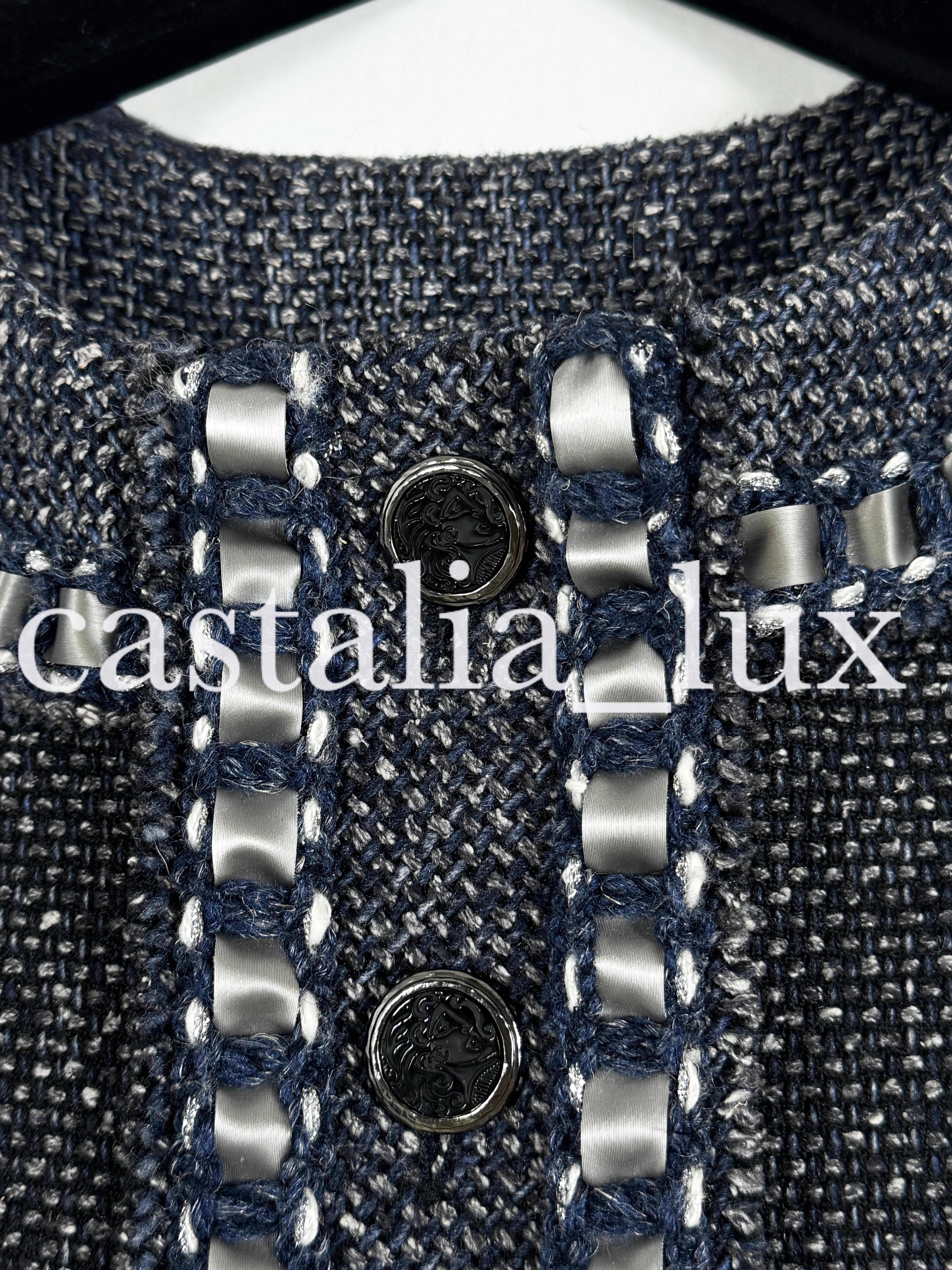 Chanel New Paris / Vestito in tweed di Roma 4