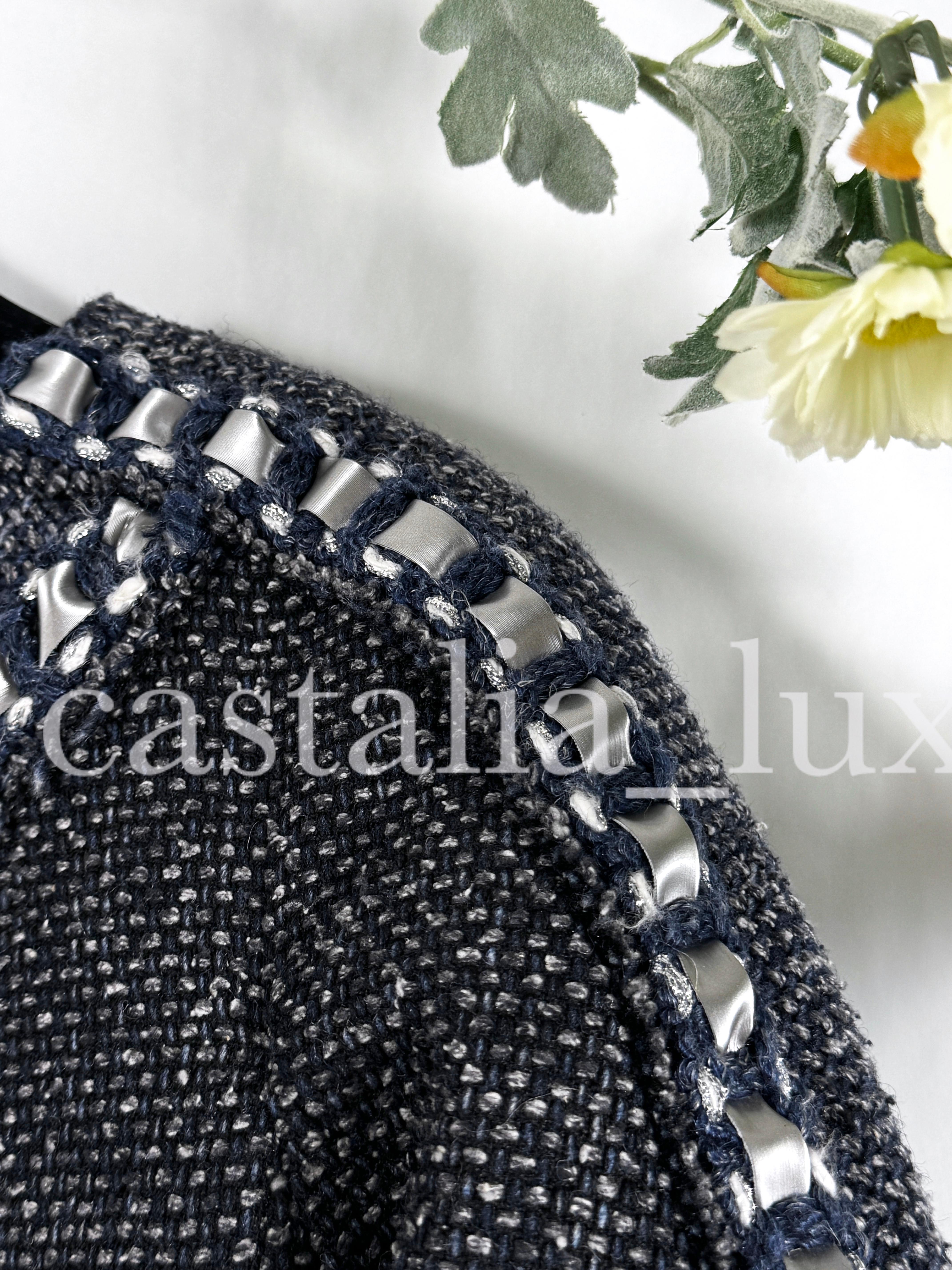 Chanel New Paris / Vestito in tweed di Roma 7