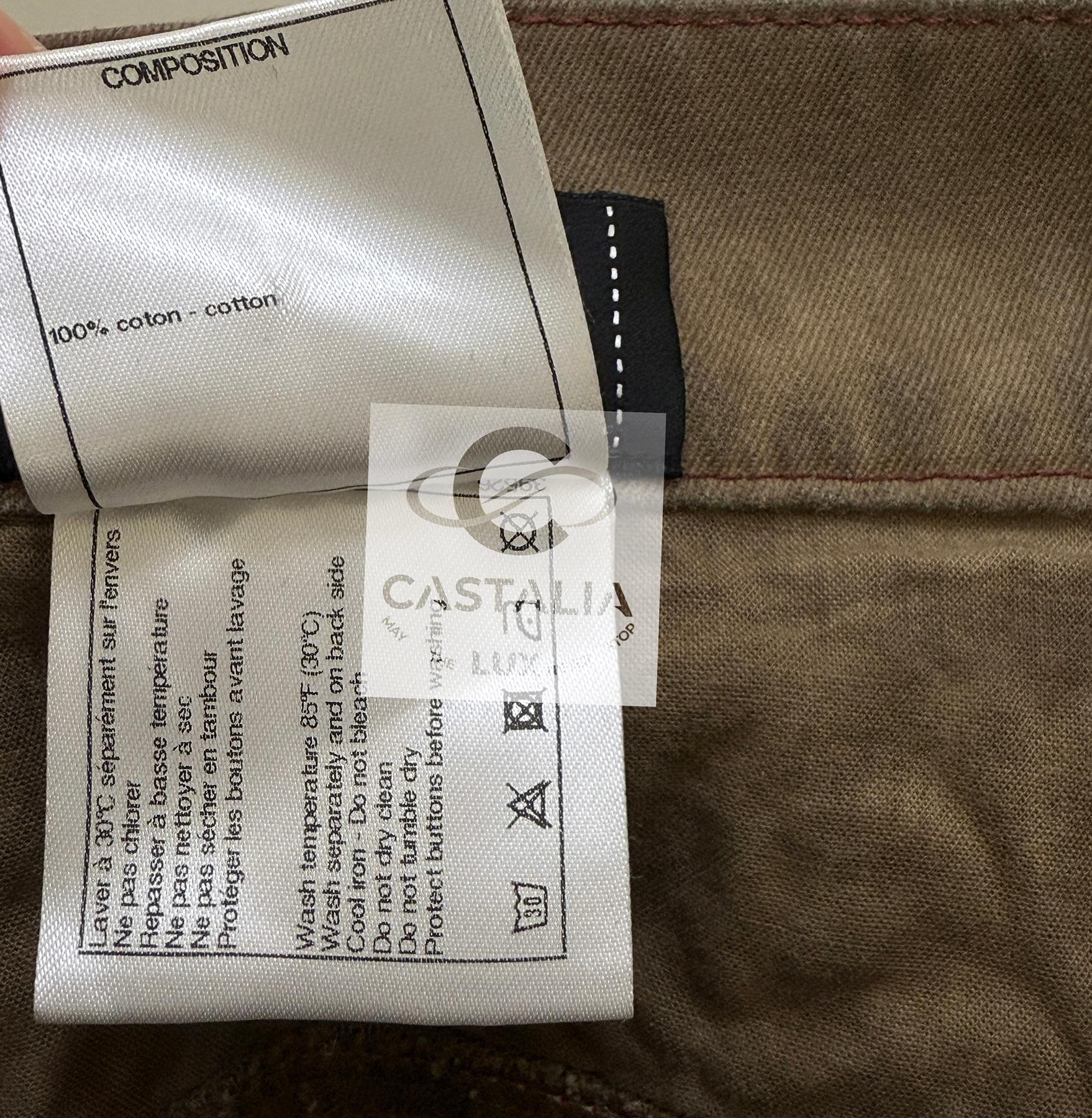 Chanel New Paris / Salzburg Beige Denim Embroidered Shorts 36 FR For Sale 10