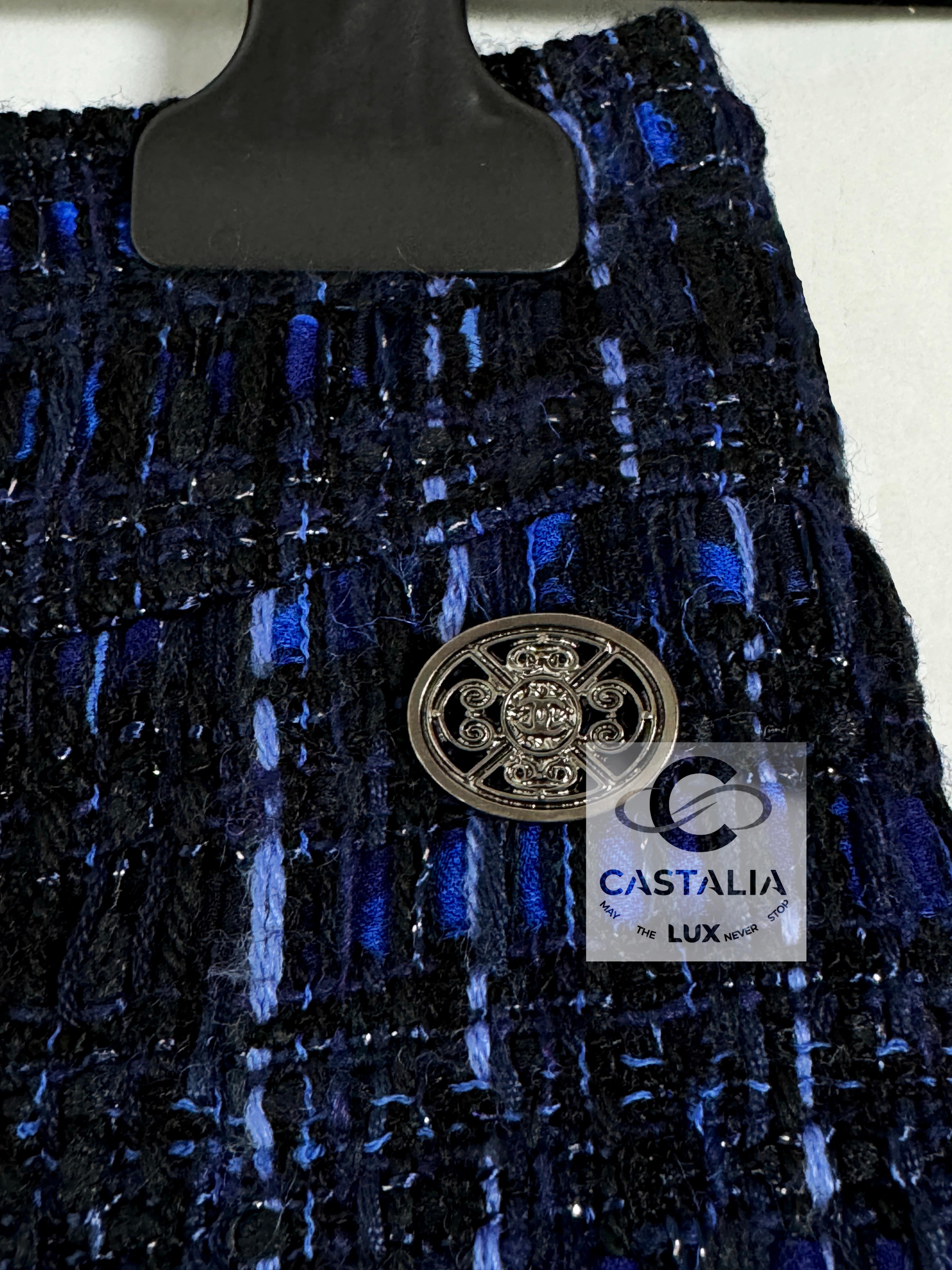 Women's or Men's Chanel New Paris / Shanghai Lesage Tweed Skirt 46 FR