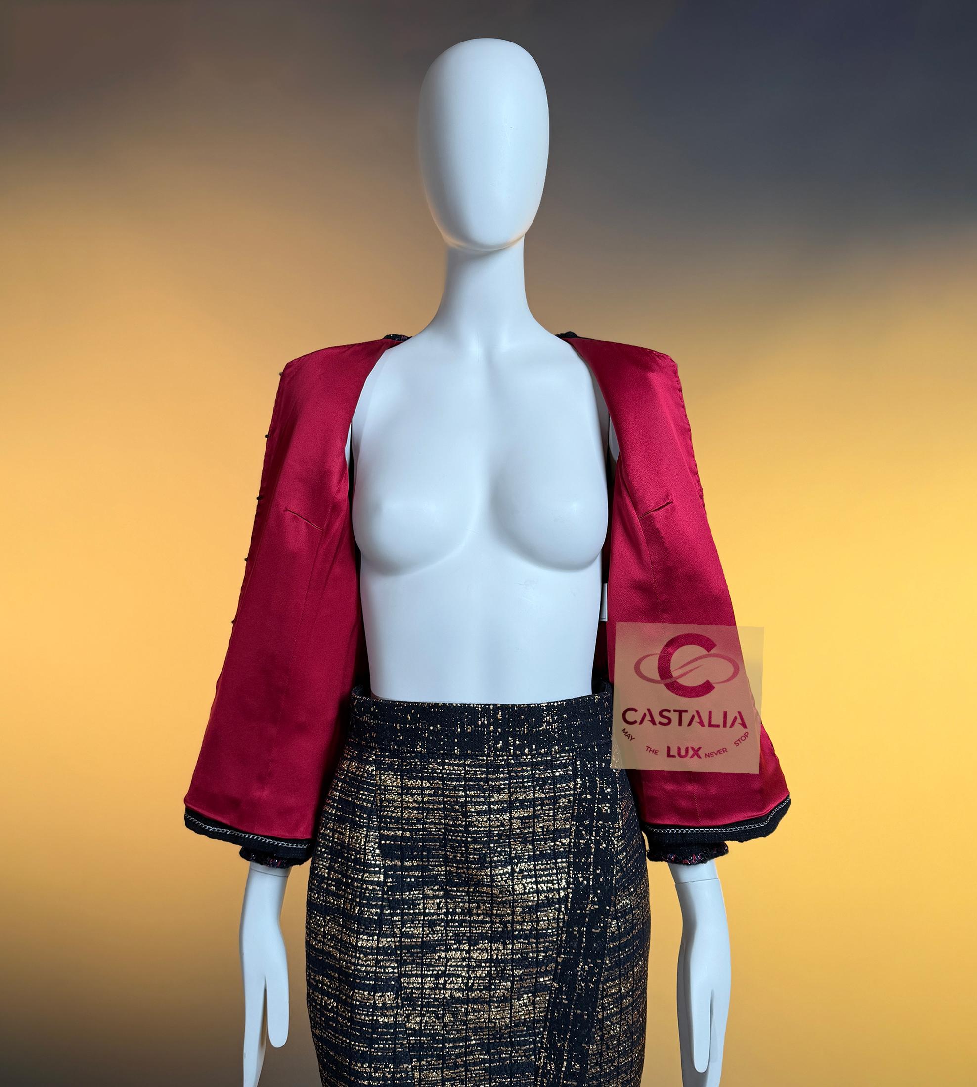 CHANEL New Paris / SHANGHAI Chaqueta intemporal de tweed negro 38 FR en venta 5