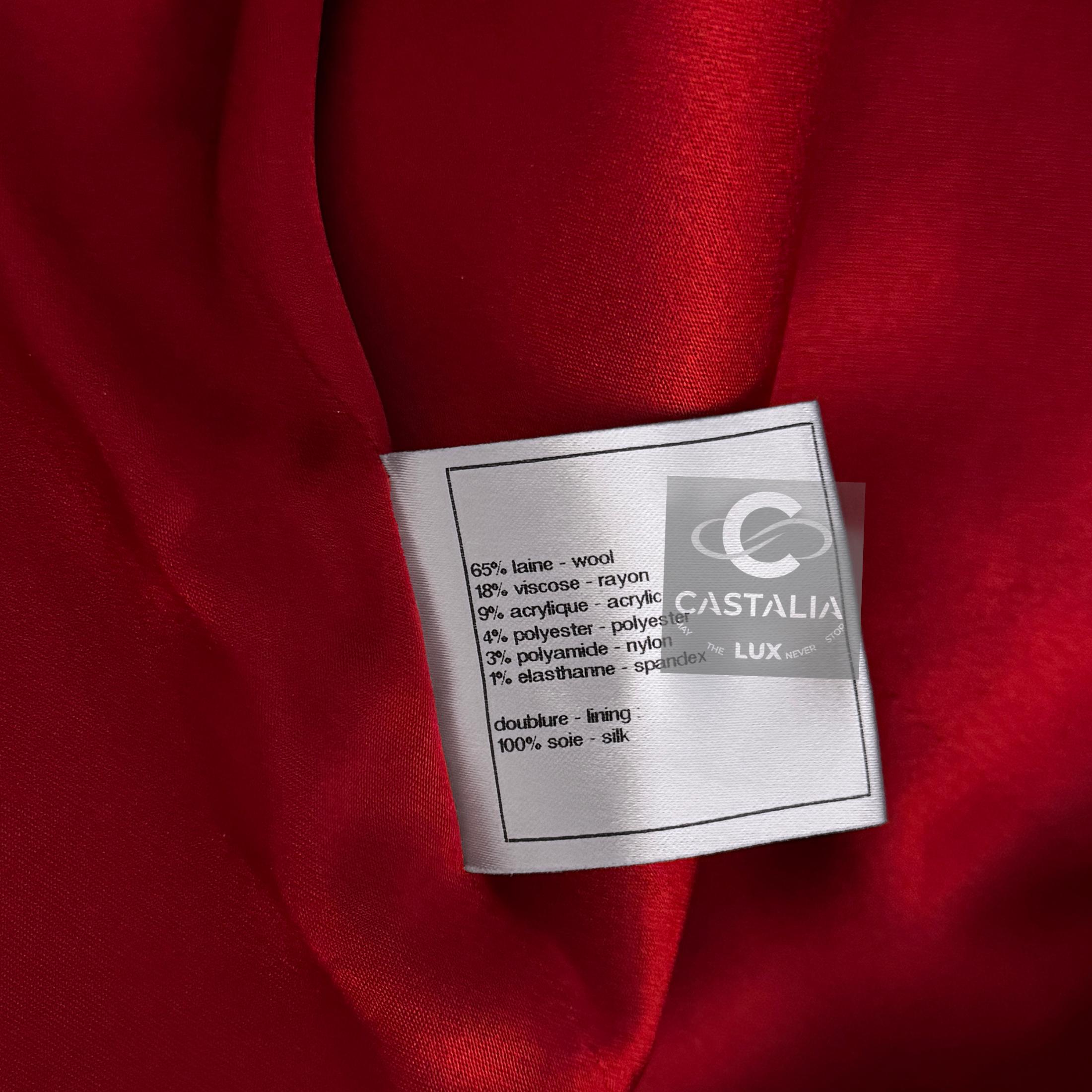 CHANEL New Paris / SHANGHAI Chaqueta intemporal de tweed negro 38 FR en venta 9