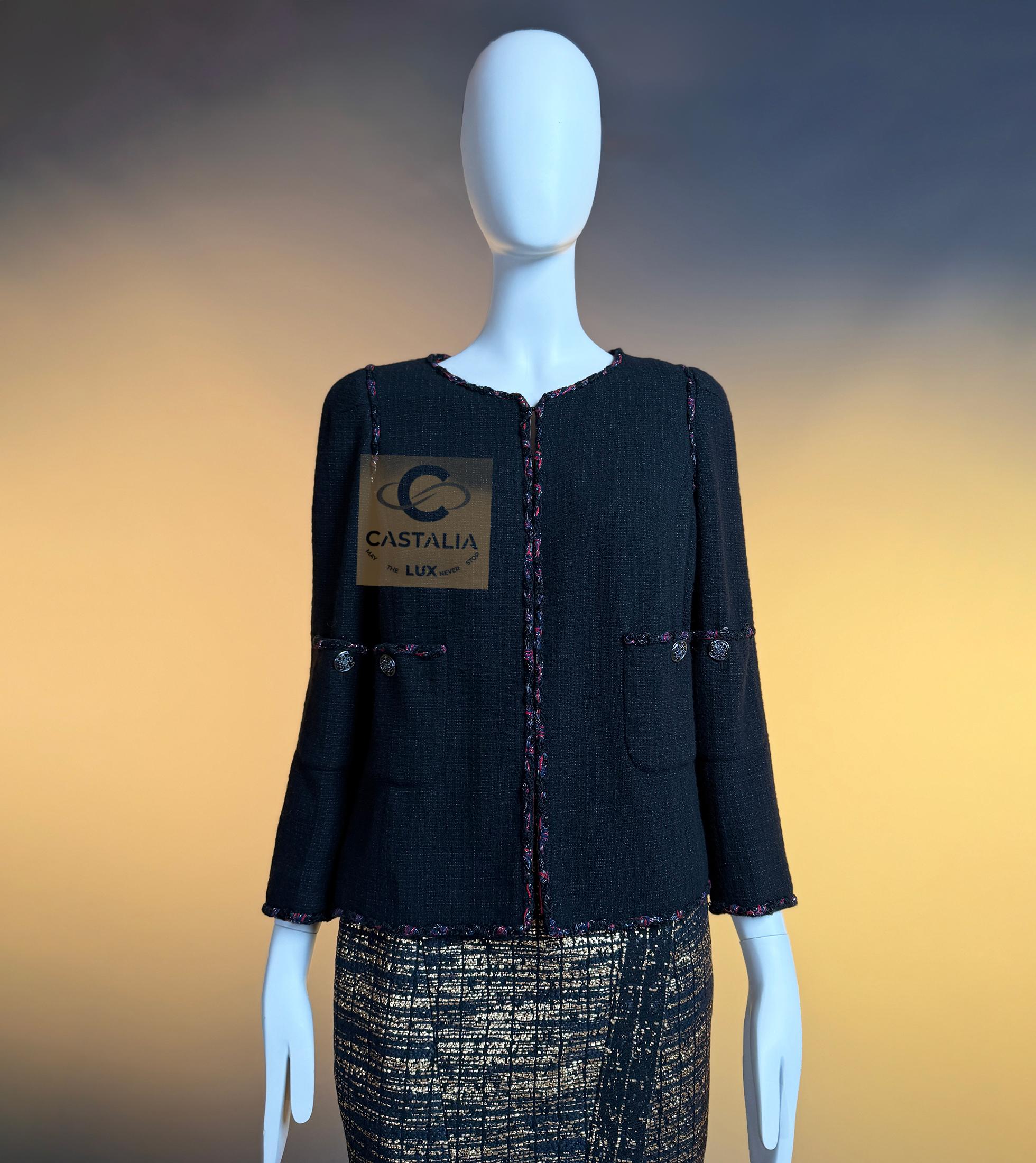 CHANEL New Paris / SHANGHAI Chaqueta intemporal de tweed negro 38 FR Negro en venta