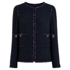 Chanel New Paris / SHANGHAI Giacca senza tempo in tweed nero 38 FR