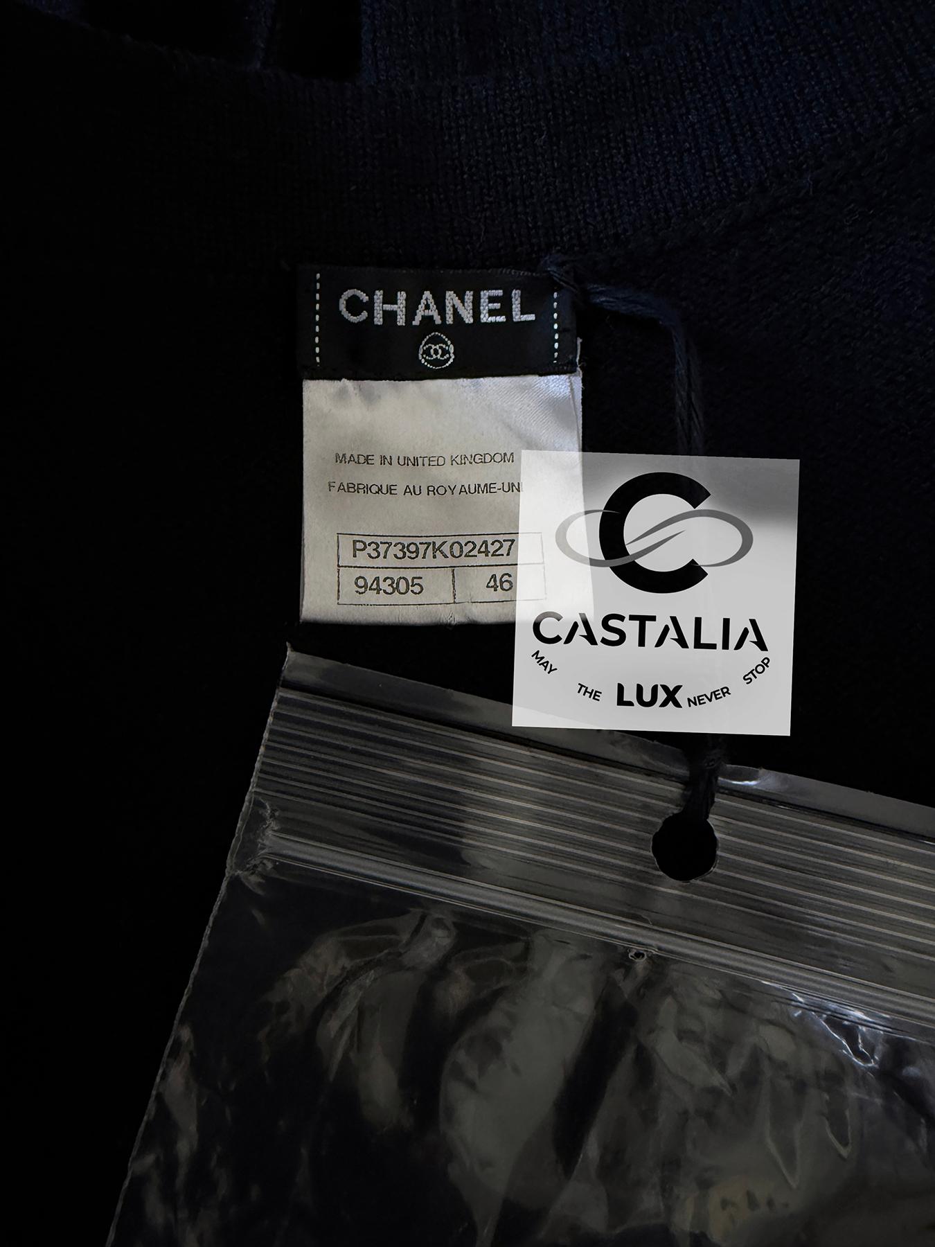 Chanel New Paris / Venice Black Cashmere Cardi Coat 46 FR For Sale 8